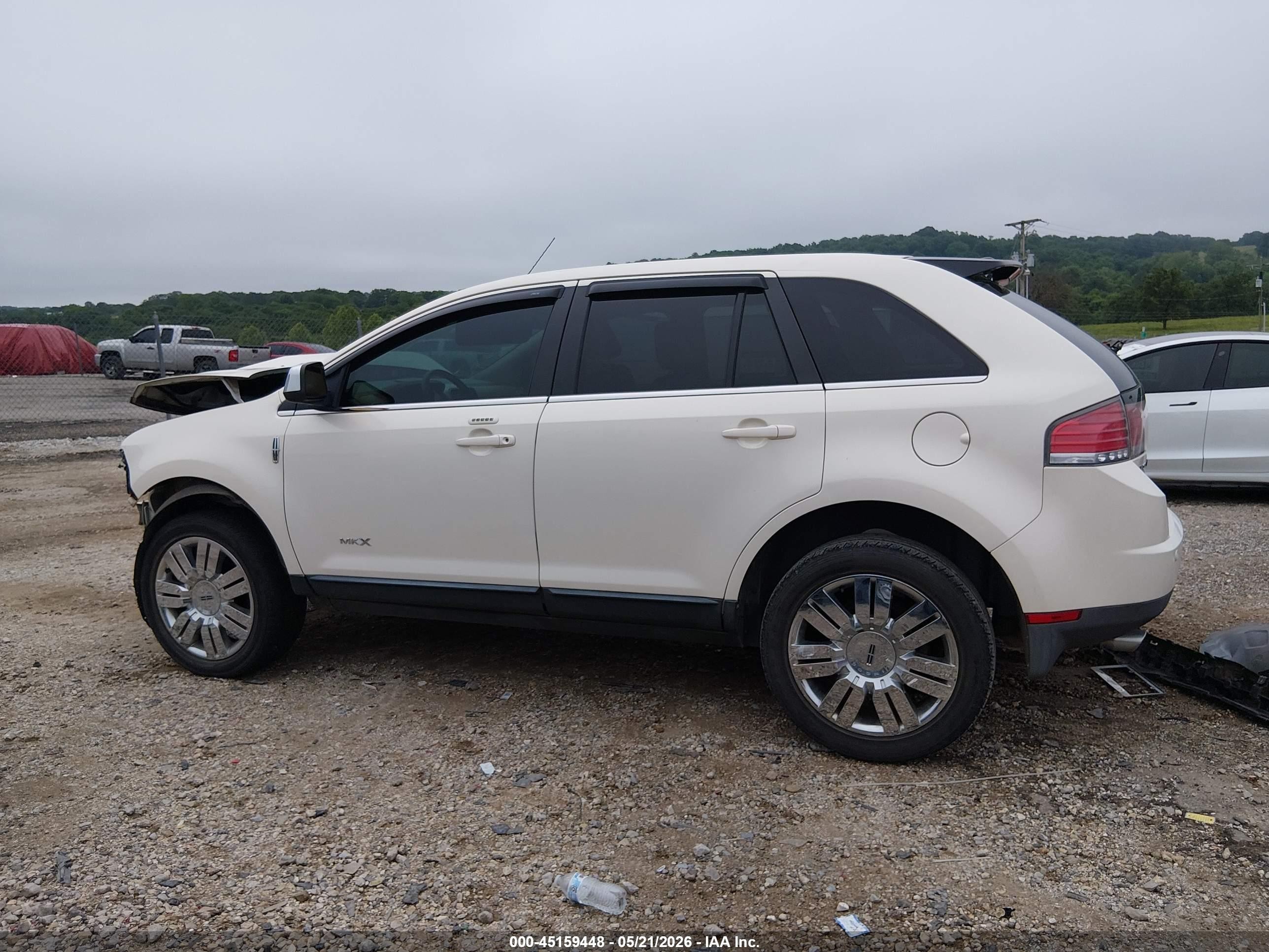 2008 Lincoln Mkx   White vin: 2LMDU68C58BJ40787