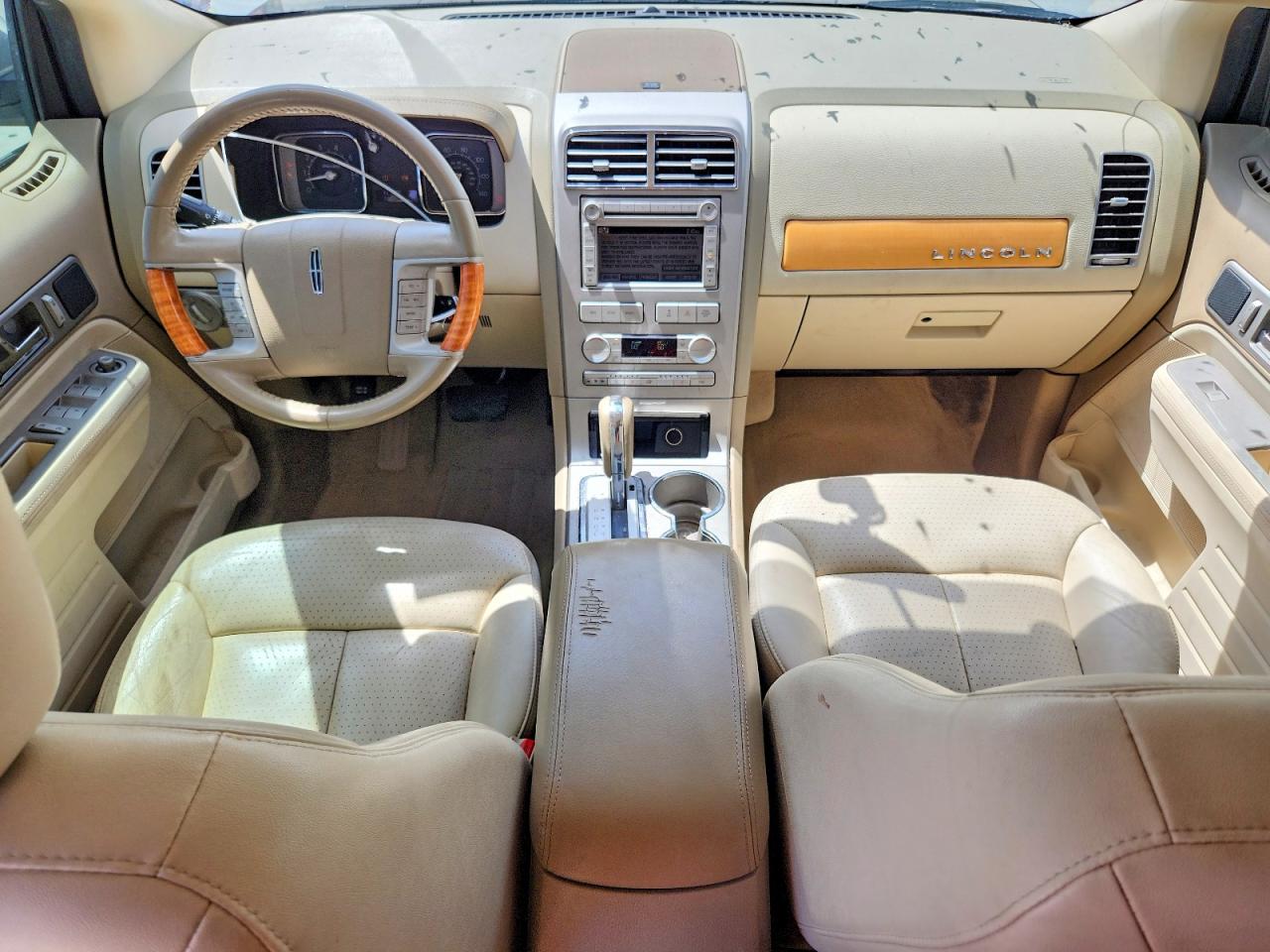 2007 Lincoln Mkx Cream vin: 2LMDU68C67BJ26542
