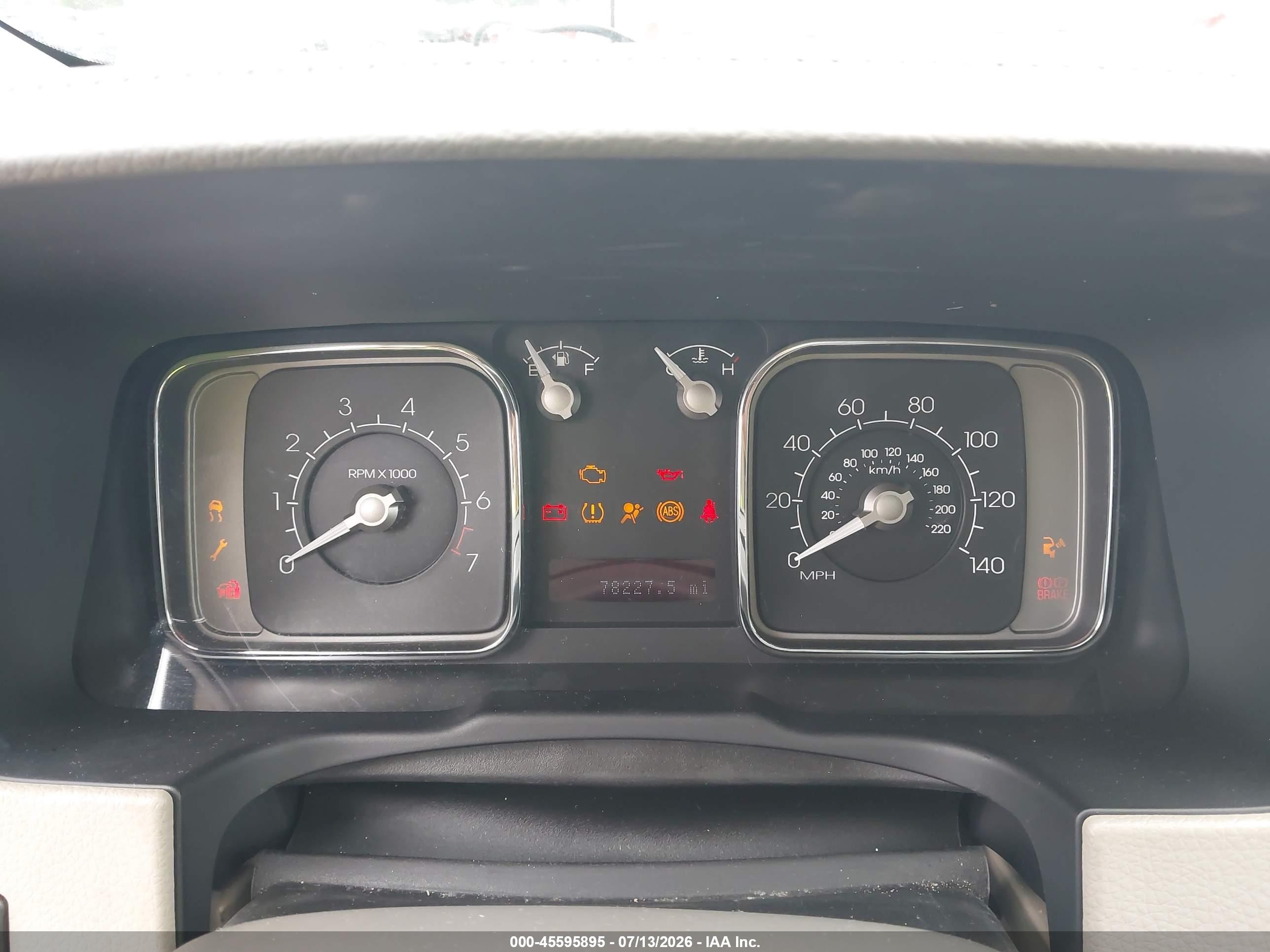 2008 Lincoln Mkx   Silver vin: 2LMDU68C68BJ05742