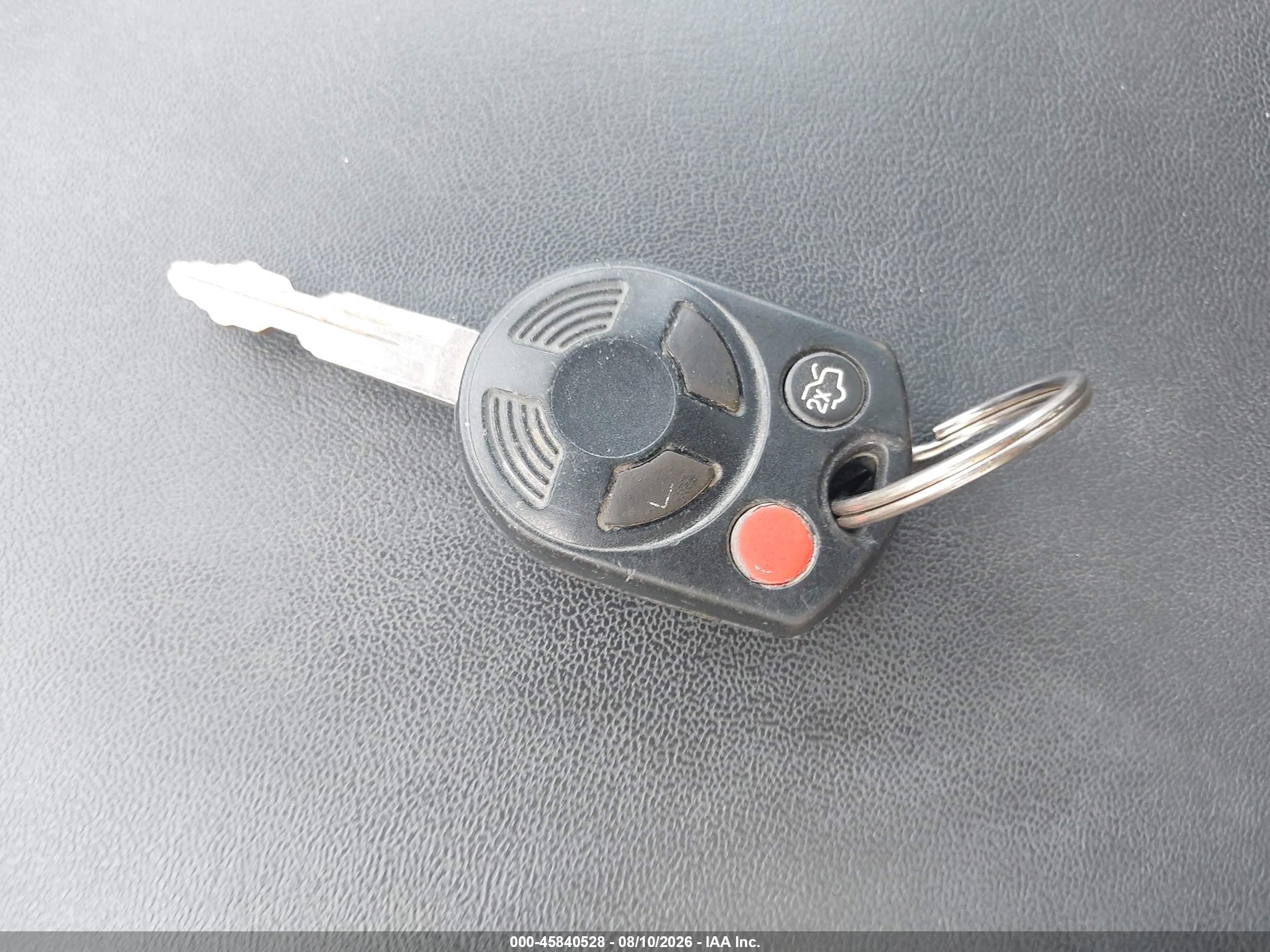 2008 Lincoln Mkx   Silver vin: 2LMDU68C68BJ17521
