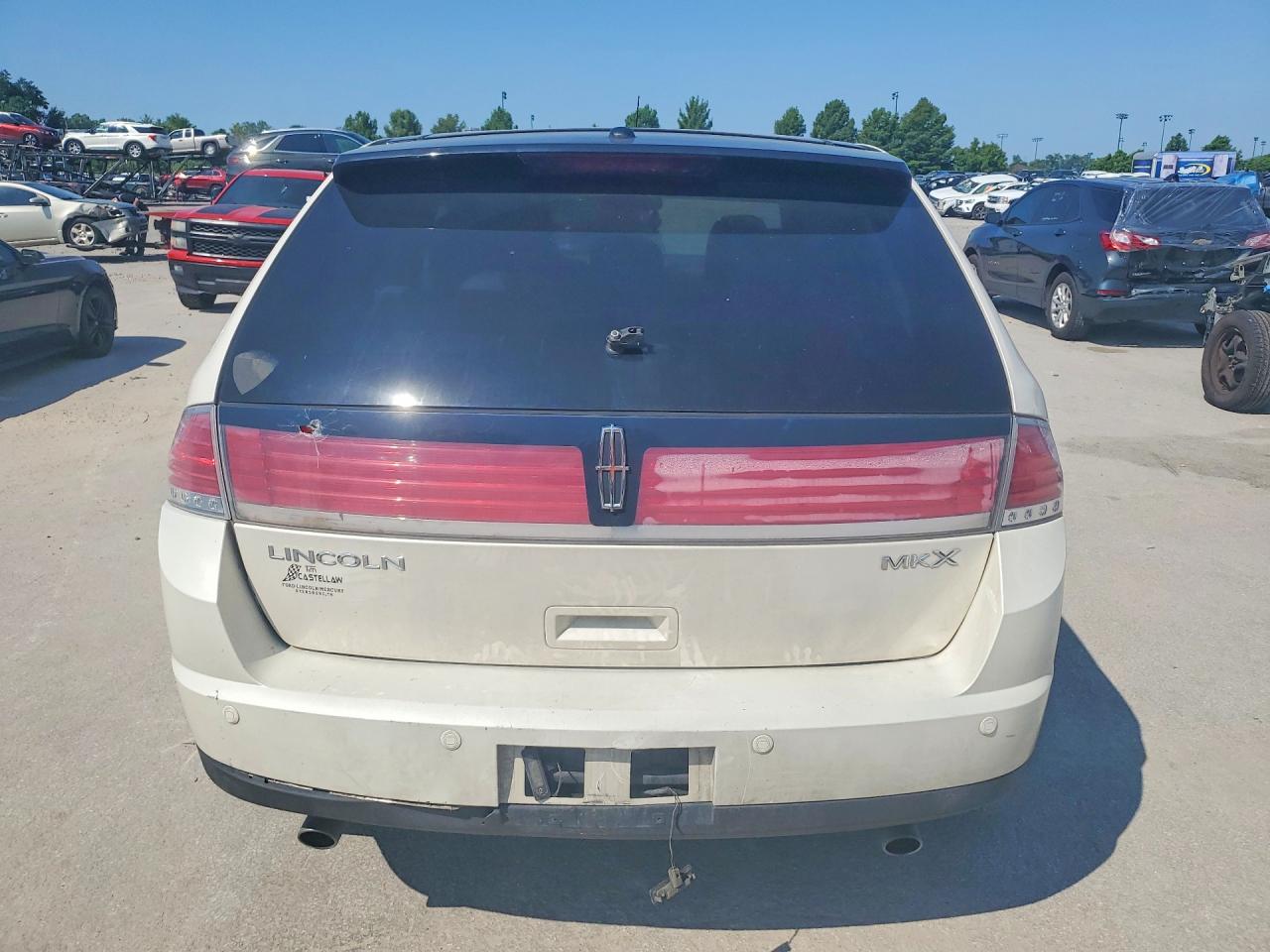 2008 Lincoln Mkx White vin: 2LMDU68C68BJ20130