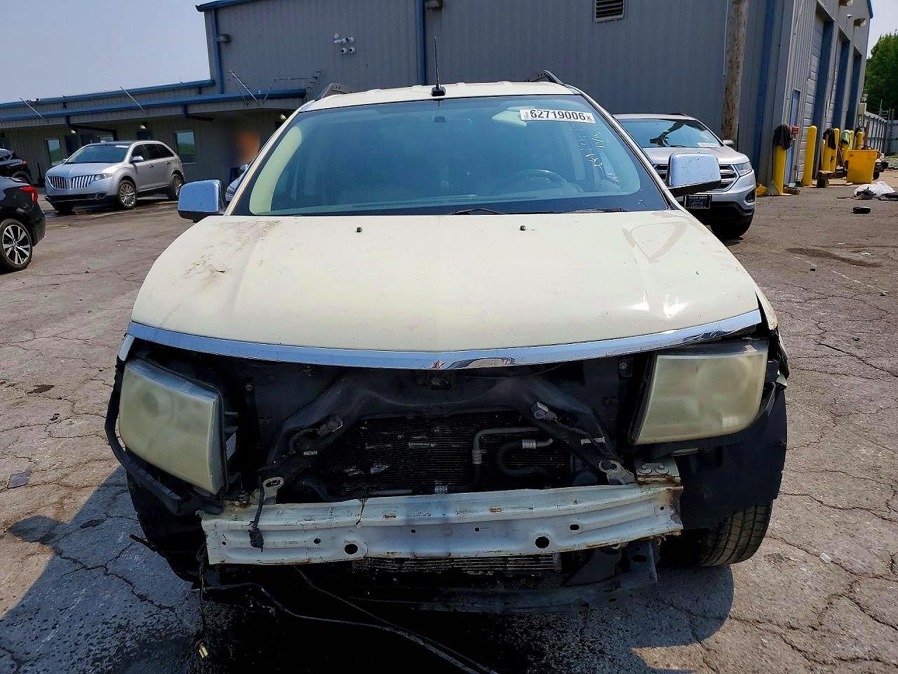 2008 Lincoln Mkx Beige vin: 2LMDU68C68BJ20841