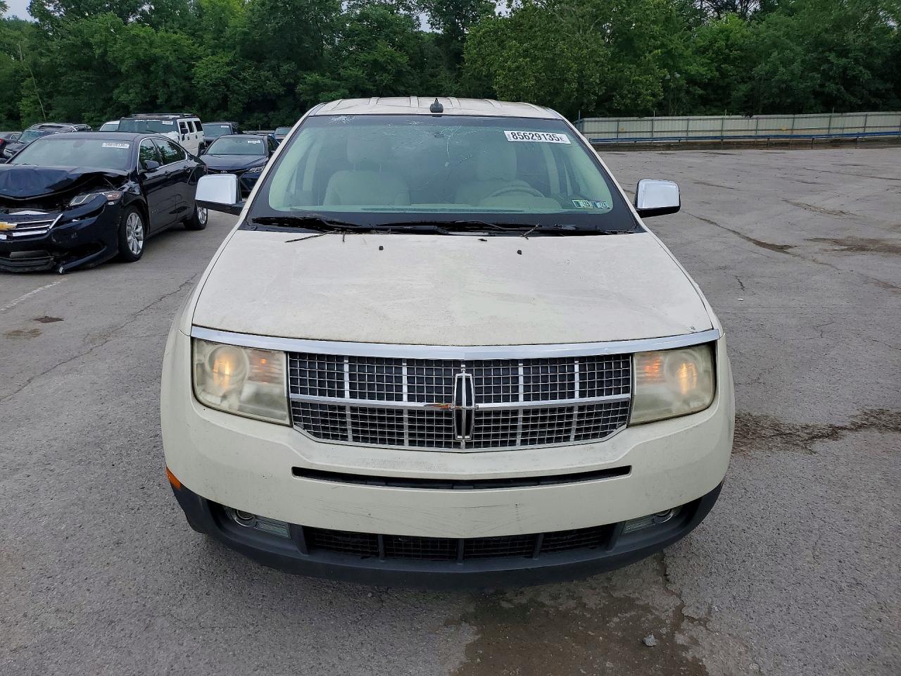 2007 Lincoln Mkx Cream vin: 2LMDU68C77BJ36125