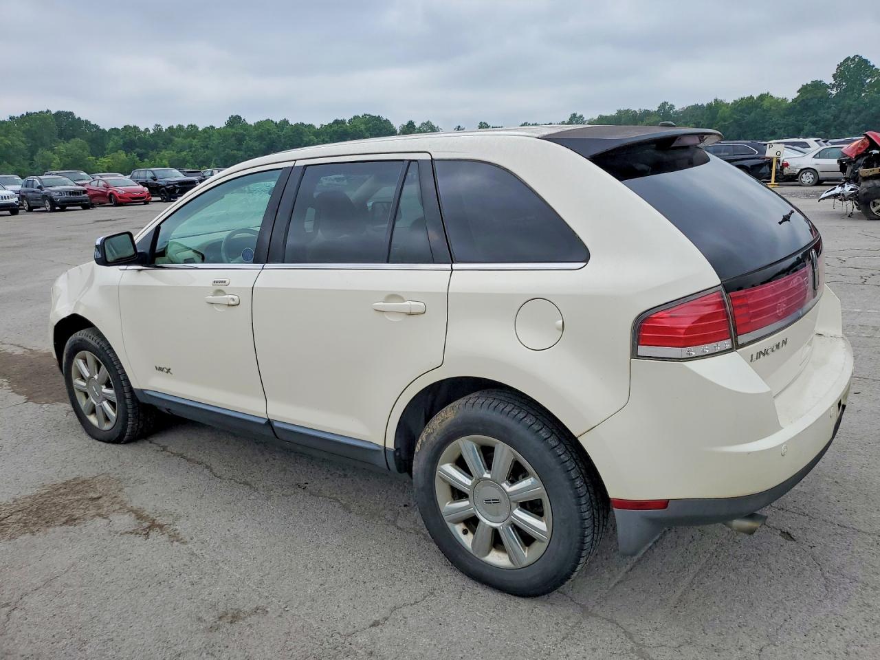 2007 Lincoln Mkx Cream vin: 2LMDU68C77BJ36125