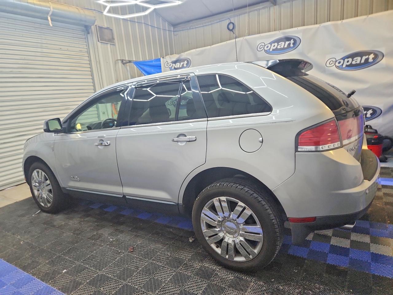 2009 Lincoln Mkx Silver vin: 2LMDU68C79BJ01457