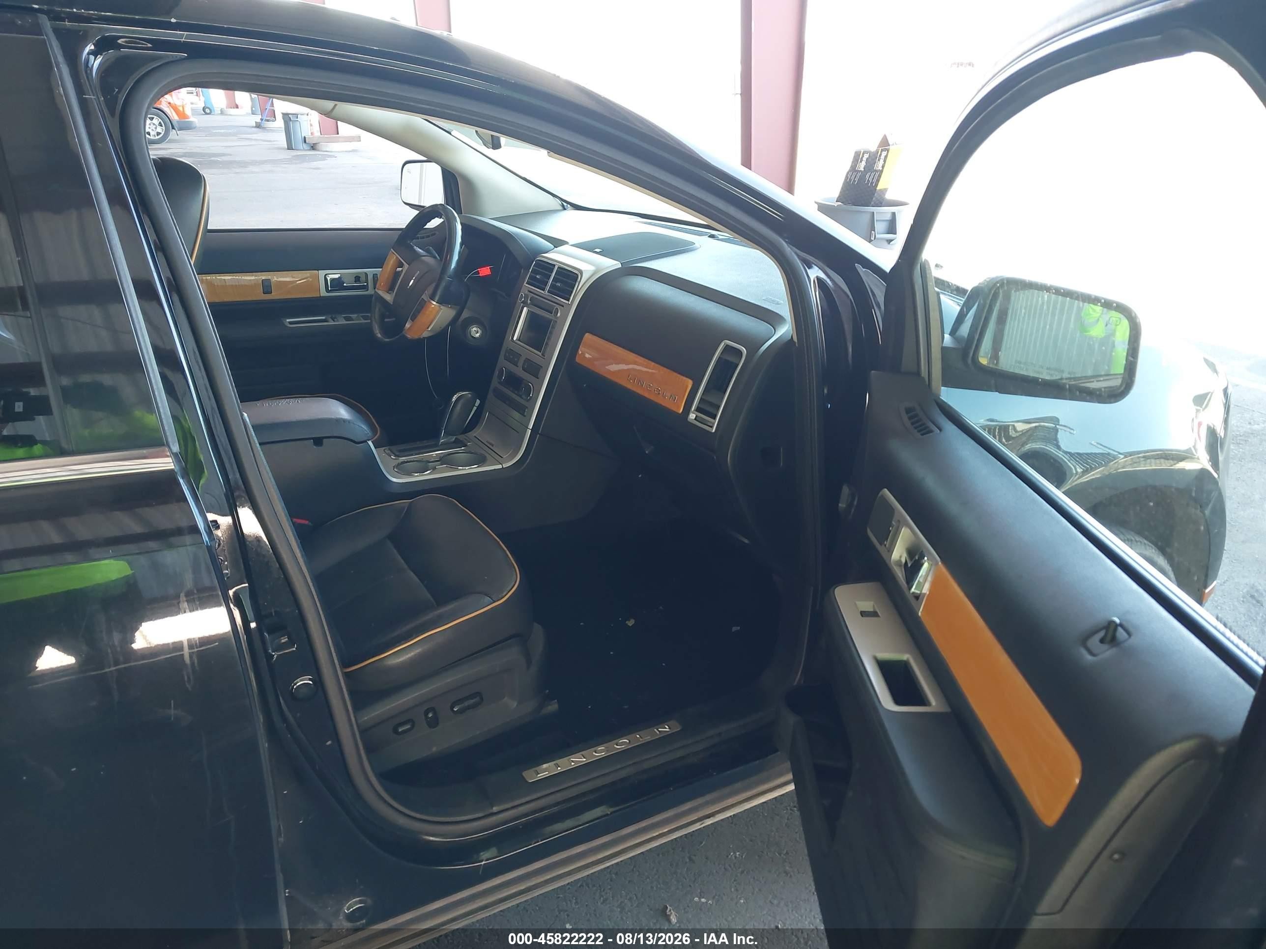 2008 Lincoln Mkx   Black vin: 2LMDU68C98BJ04424