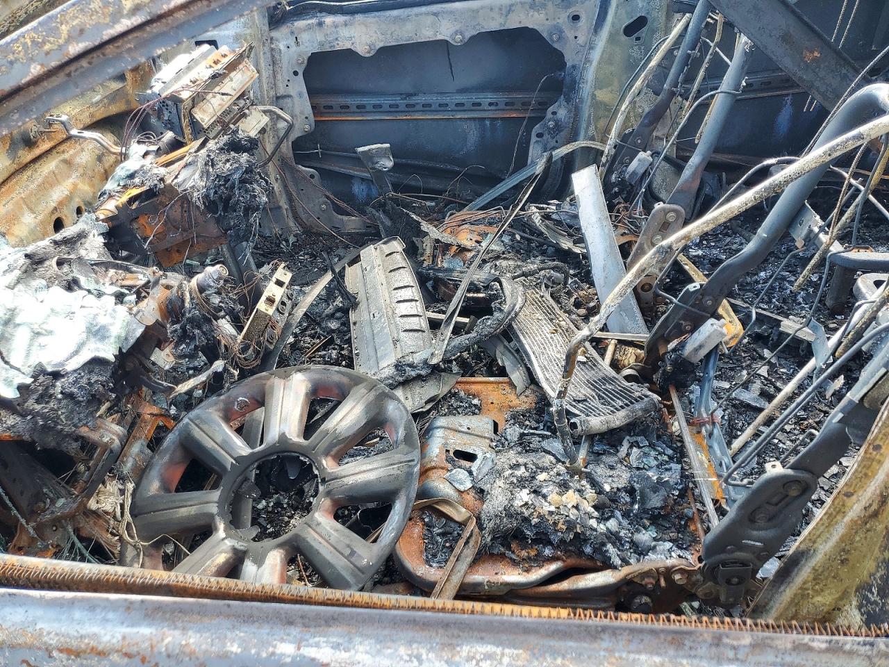 2007 Lincoln Mkx Burn vin: 2LMDU68CX7BJ29153