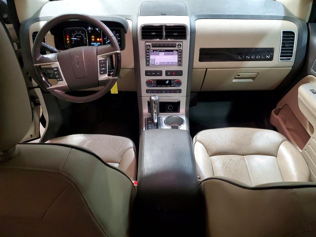 2008 Lincoln Mkx White vin: 2LMDU88C08BJ07417