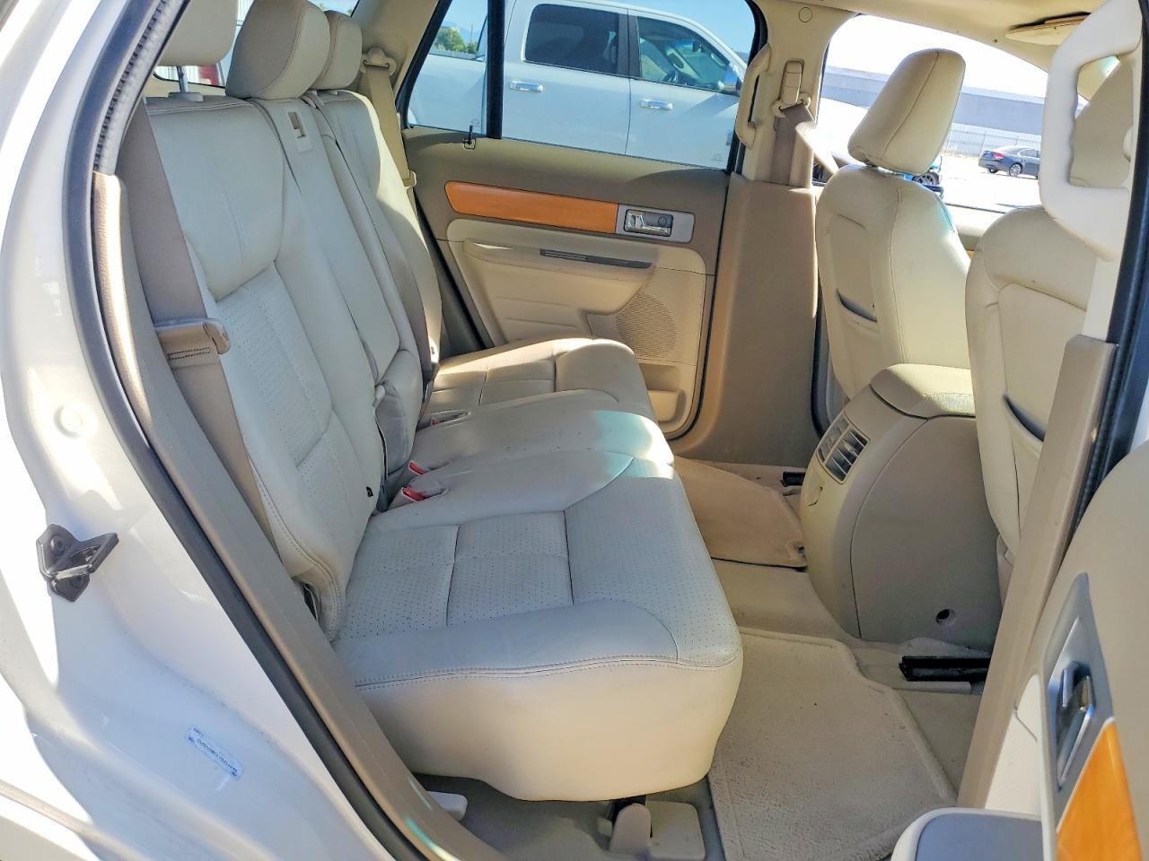 2007 Lincoln Mkx Белый vin: 2LMDU88C17BJ16044