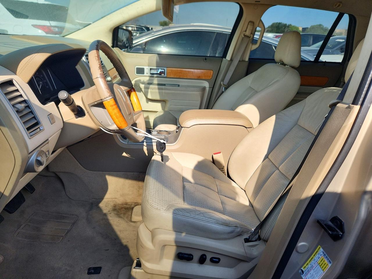 2007 Lincoln Mkx Gold vin: 2LMDU88C27BJ04193