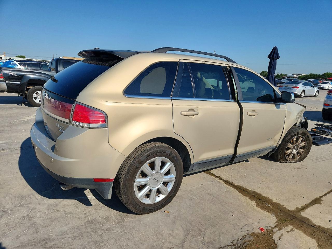 2007 Lincoln Mkx Gold vin: 2LMDU88C27BJ04193
