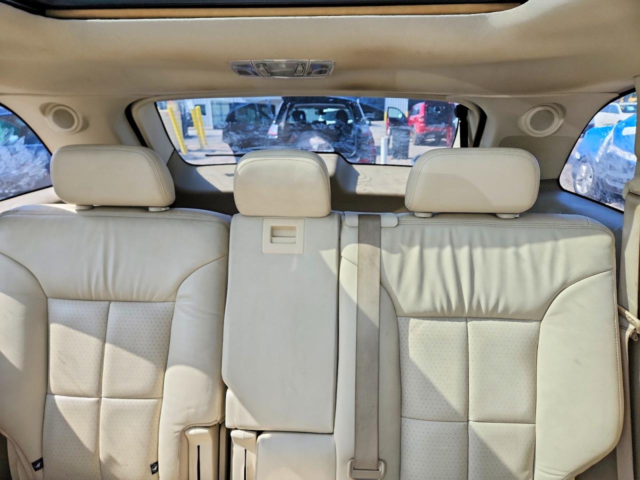 2007 Lincoln Mkx Beige vin: 2LMDU88C27BJ33175
