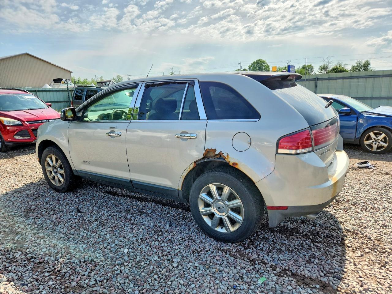 2007 Lincoln Mkx Beige vin: 2LMDU88C27BJ33175