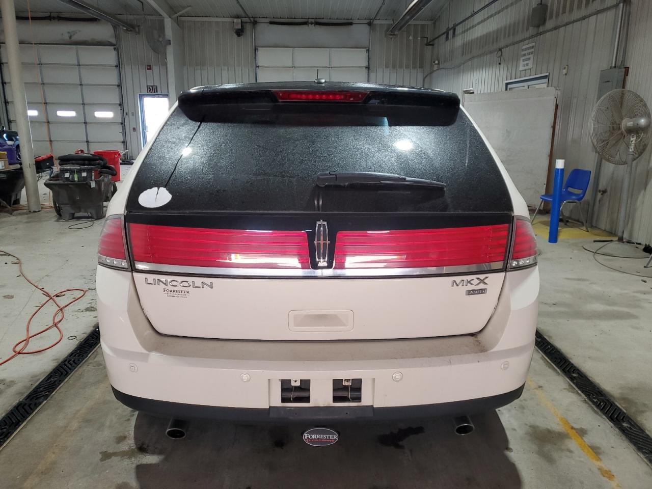 2008 Lincoln Mkx White vin: 2LMDU88C28BJ07192