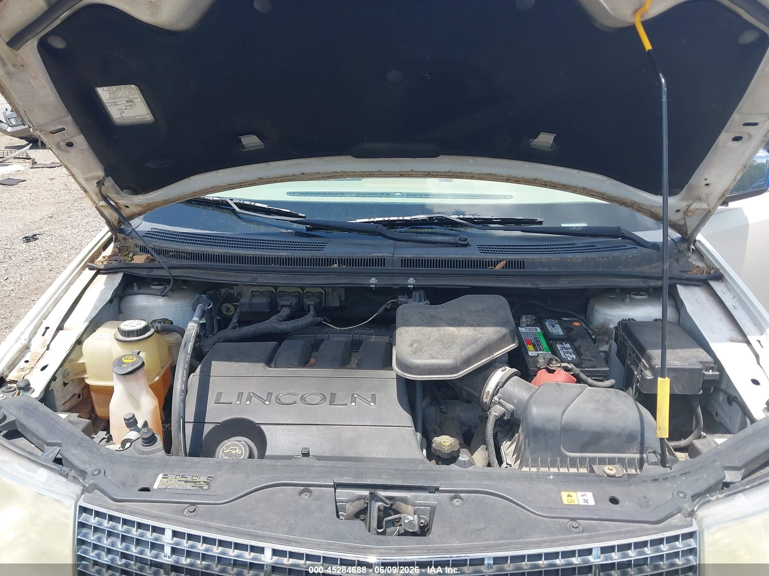 2007 Lincoln Mkx   Cream vin: 2LMDU88C37BJ09371