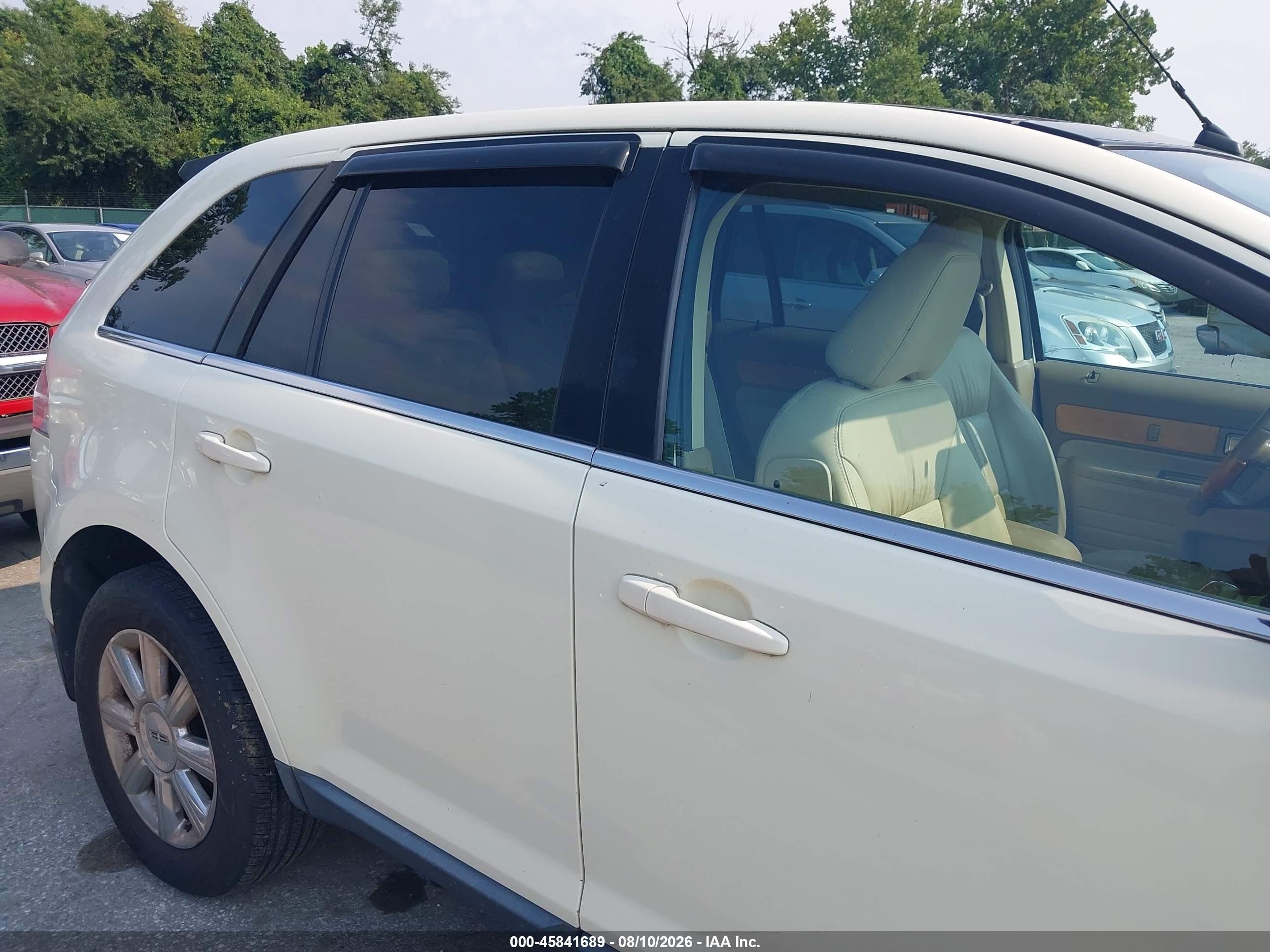 2007 Lincoln Mkx   Champagne vin: 2LMDU88C37BJ33461