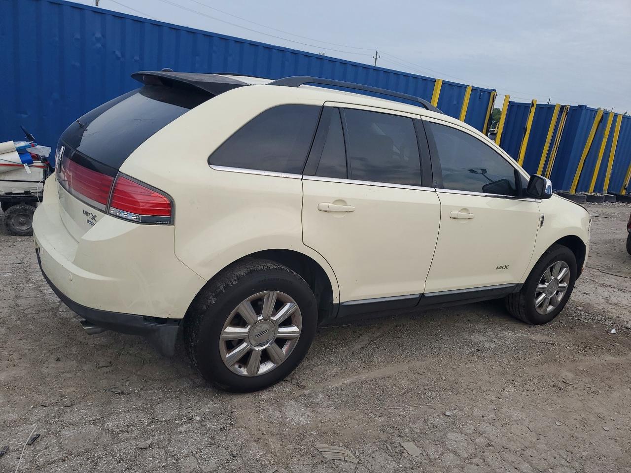 2008 Lincoln Mkx Cream vin: 2LMDU88C38BJ07380