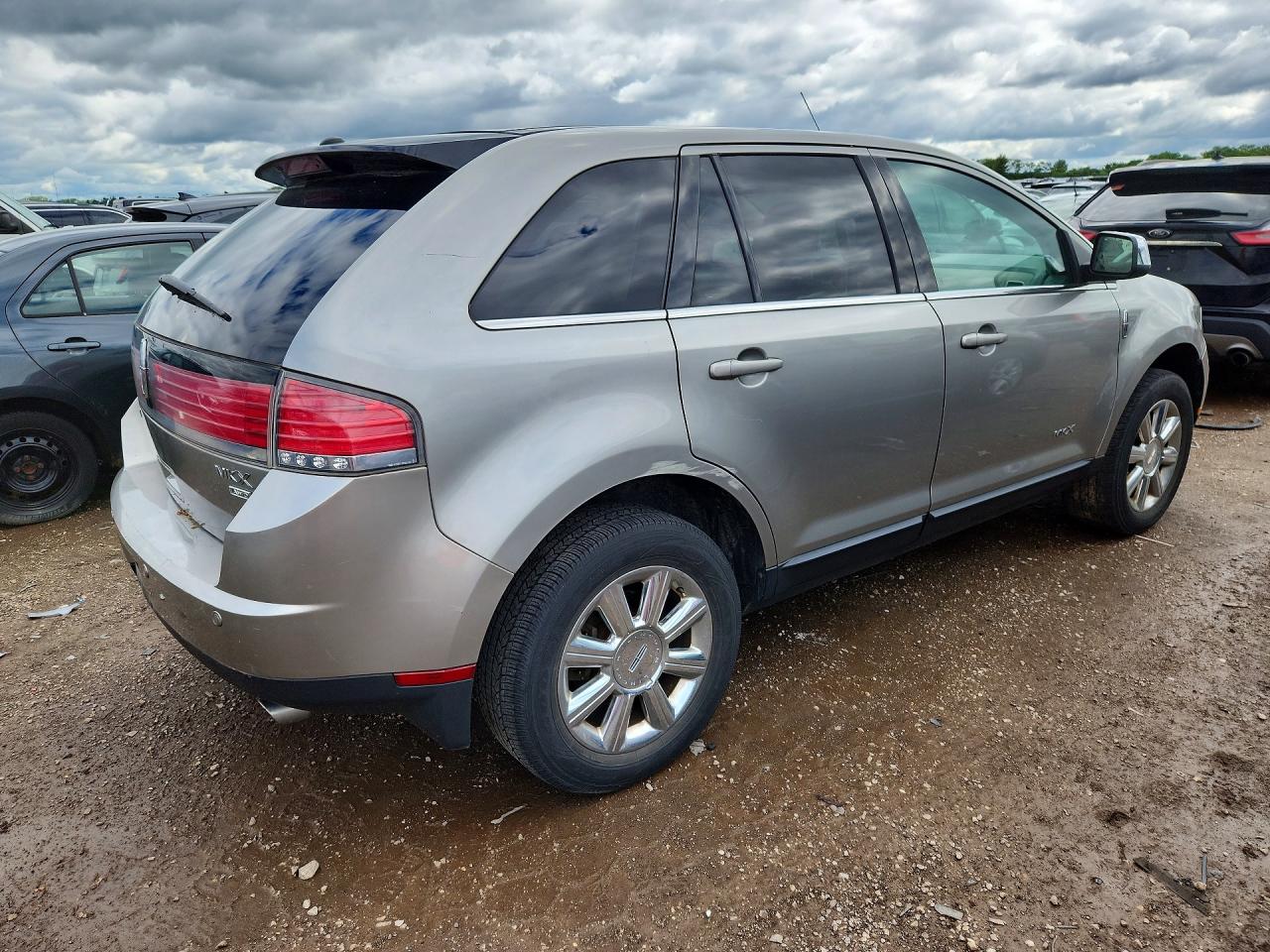 2008 Lincoln Mkx Silver vin: 2LMDU88C38BJ29346
