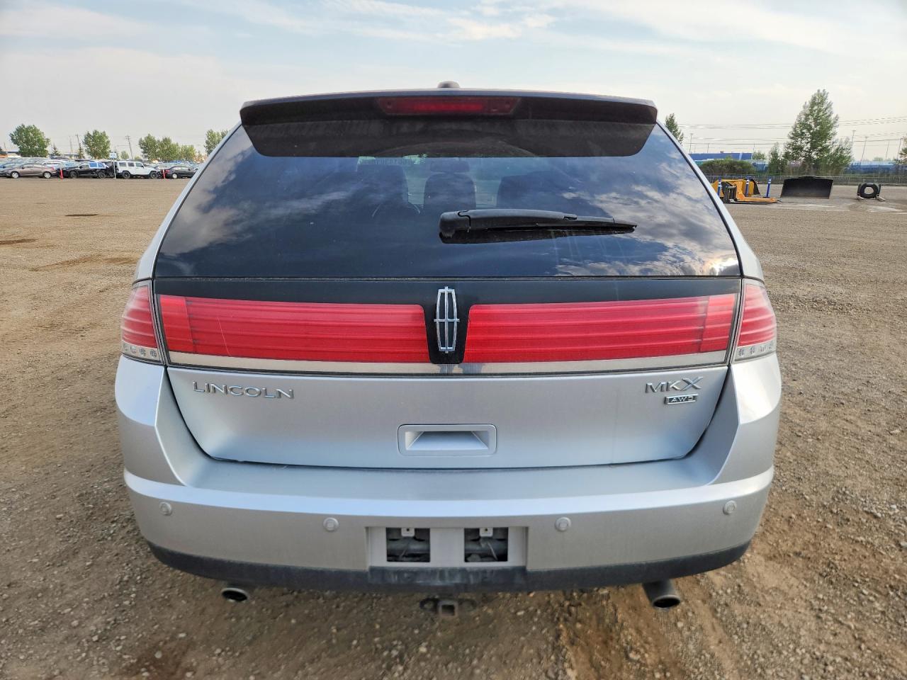 2009 Lincoln Mkx Silver vin: 2LMDU88C39BJ01757