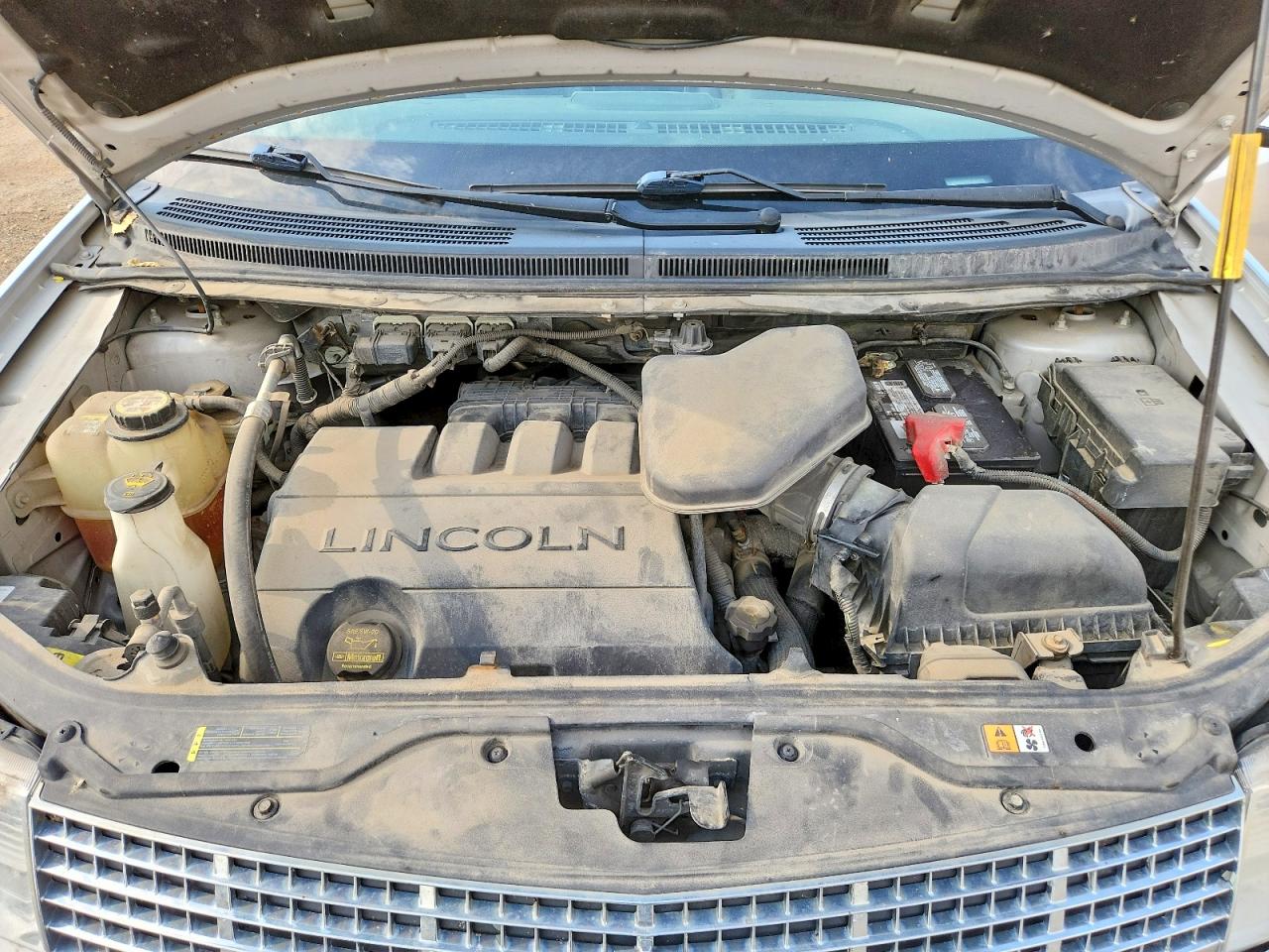 2009 Lincoln Mkx Silver vin: 2LMDU88C39BJ01757