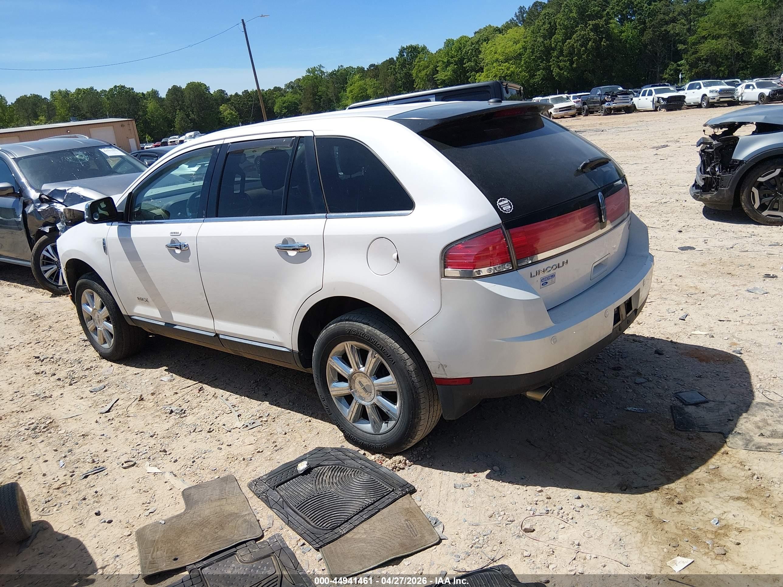 2009 Lincoln Mkx   White vin: 2LMDU88C39BJ06537