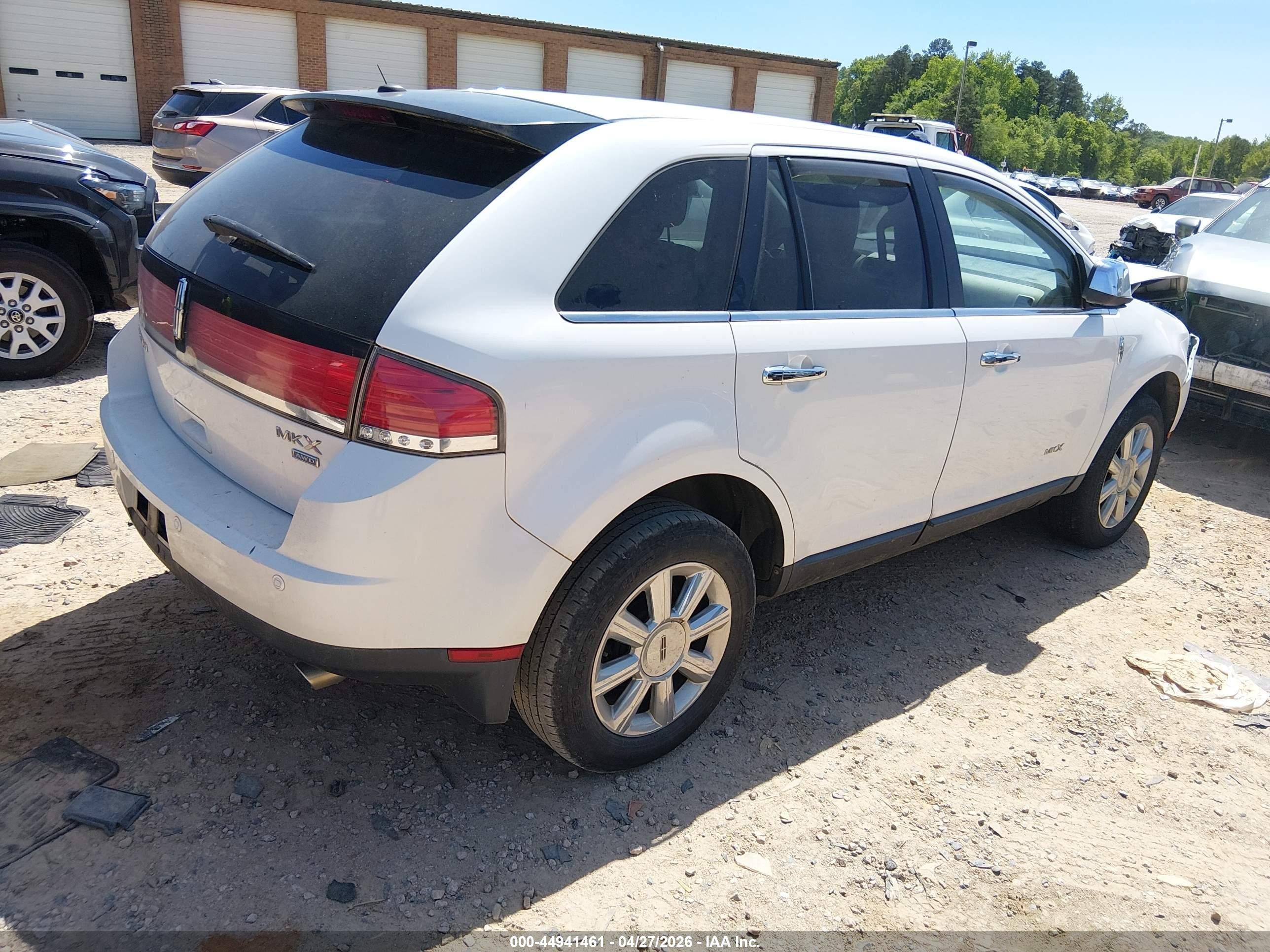 2009 Lincoln Mkx   White vin: 2LMDU88C39BJ06537