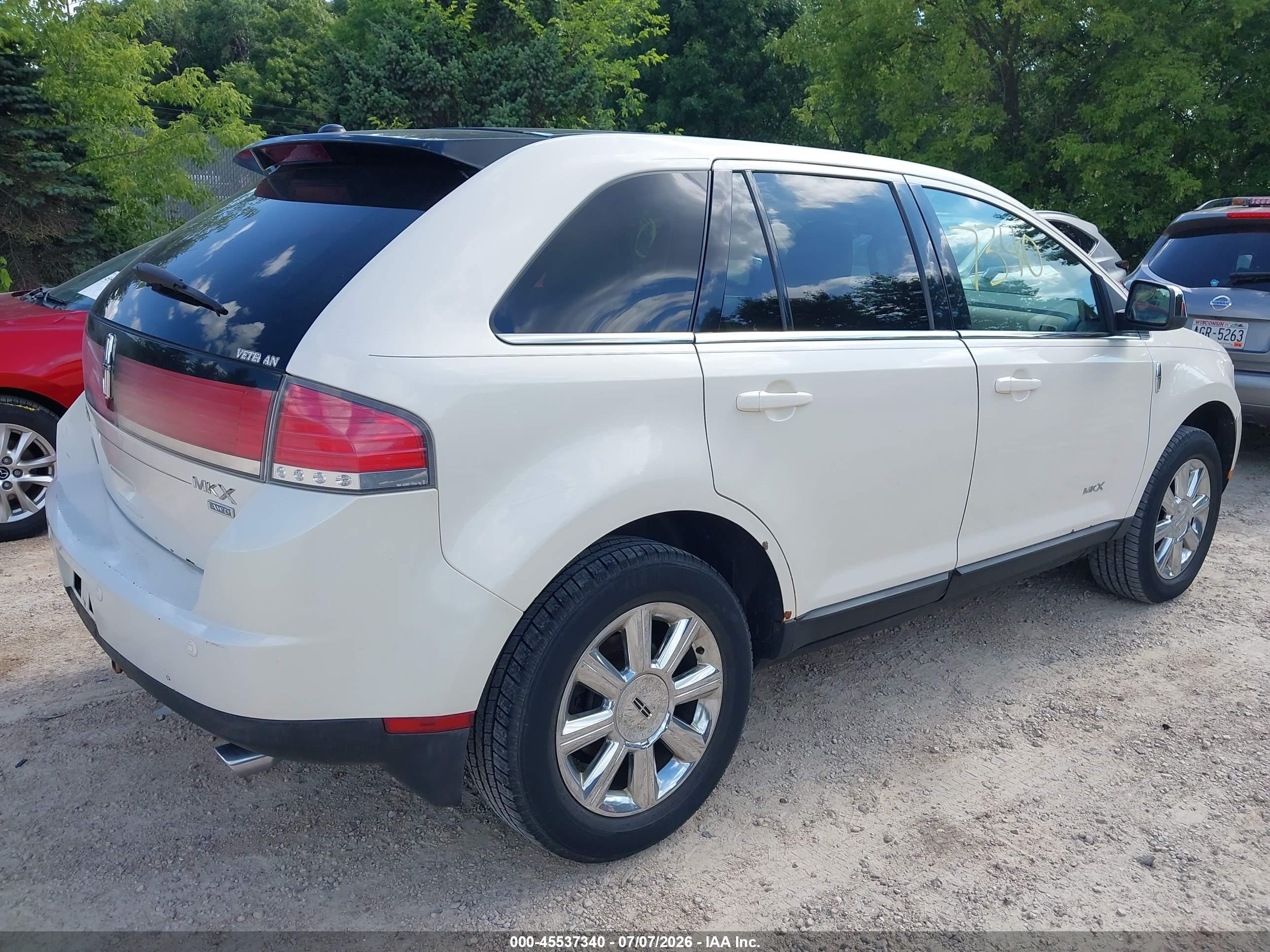 2008 Lincoln Mkx   White vin: 2LMDU88C48BJ20008