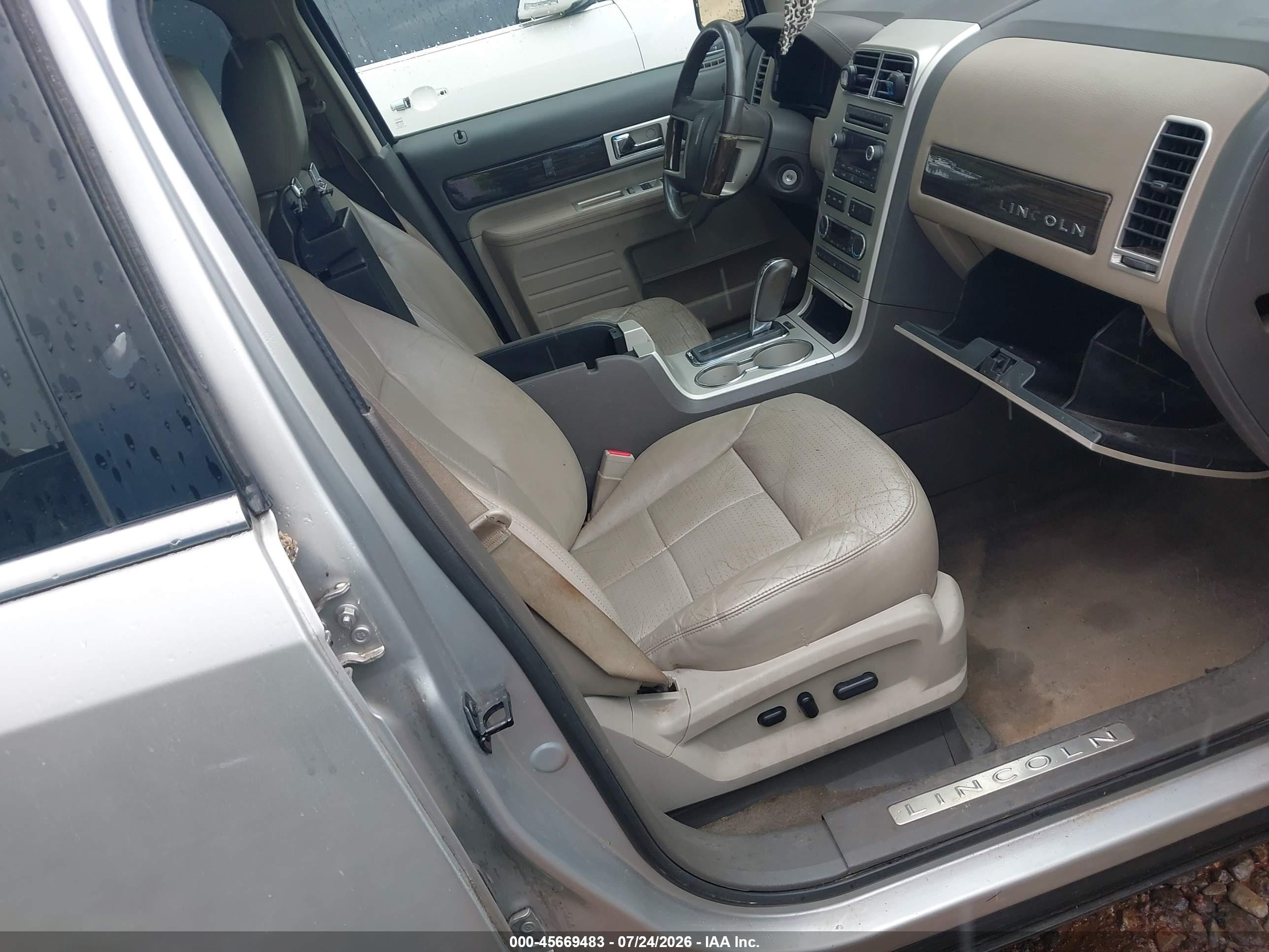 2009 Lincoln Mkx   Silver vin: 2LMDU88C49BJ08846