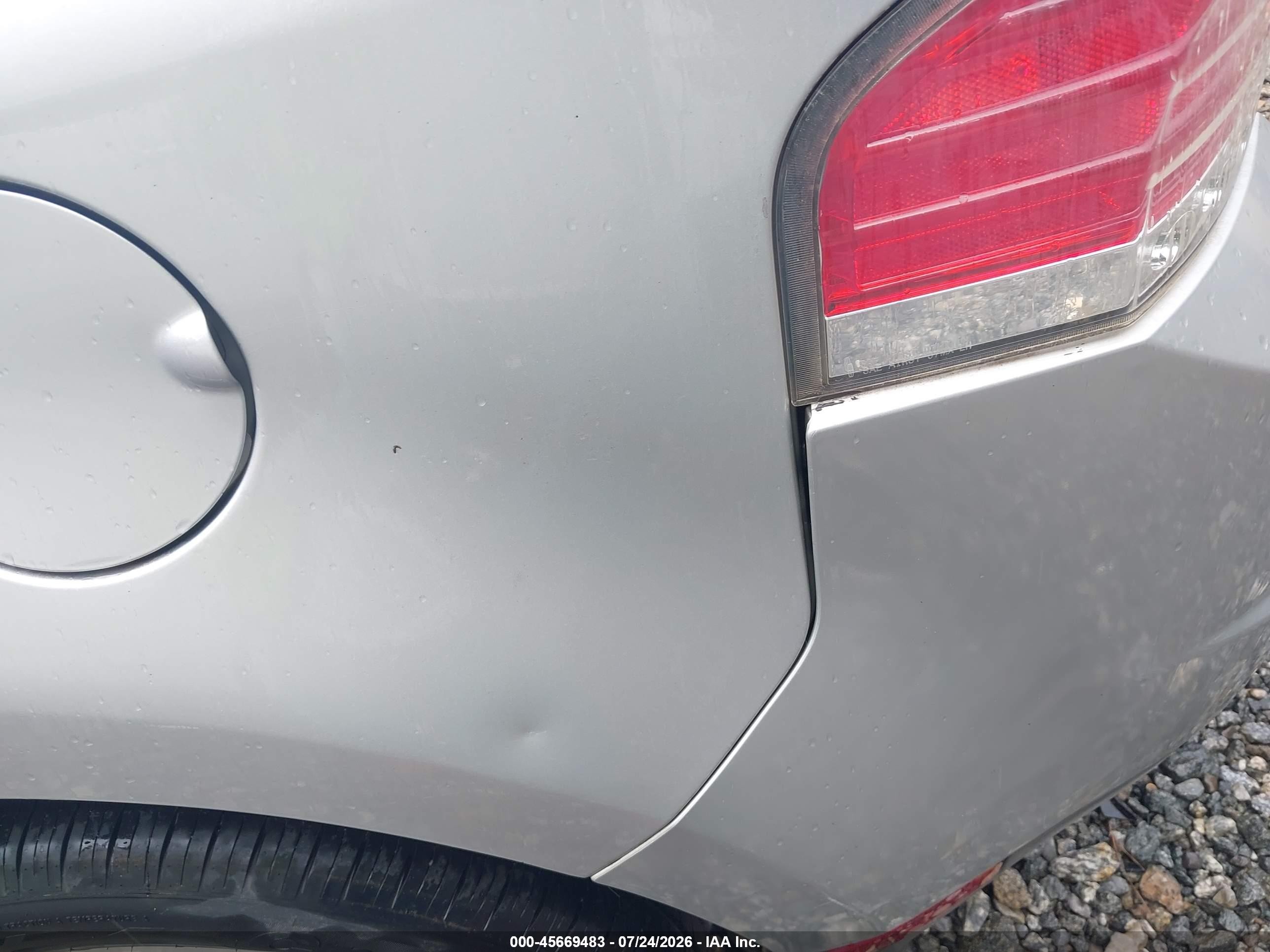 2009 Lincoln Mkx   Silver vin: 2LMDU88C49BJ08846