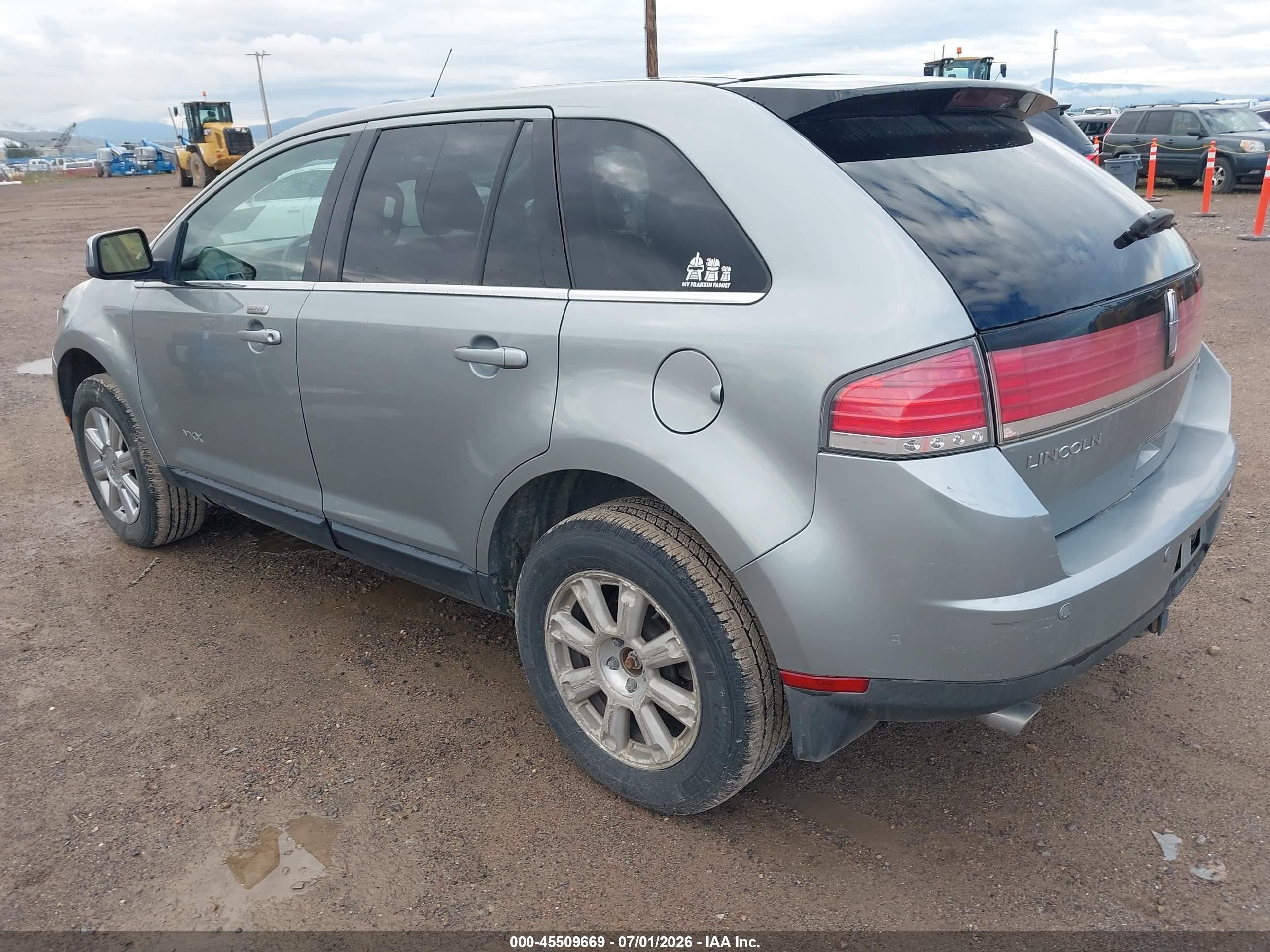 2007 Lincoln Mkx   Silver vin: 2LMDU88C67BJ03094