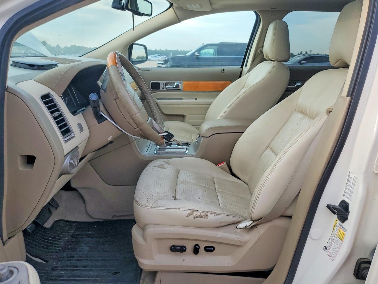 2007 Lincoln Mkx White vin: 2LMDU88C67BJ25693