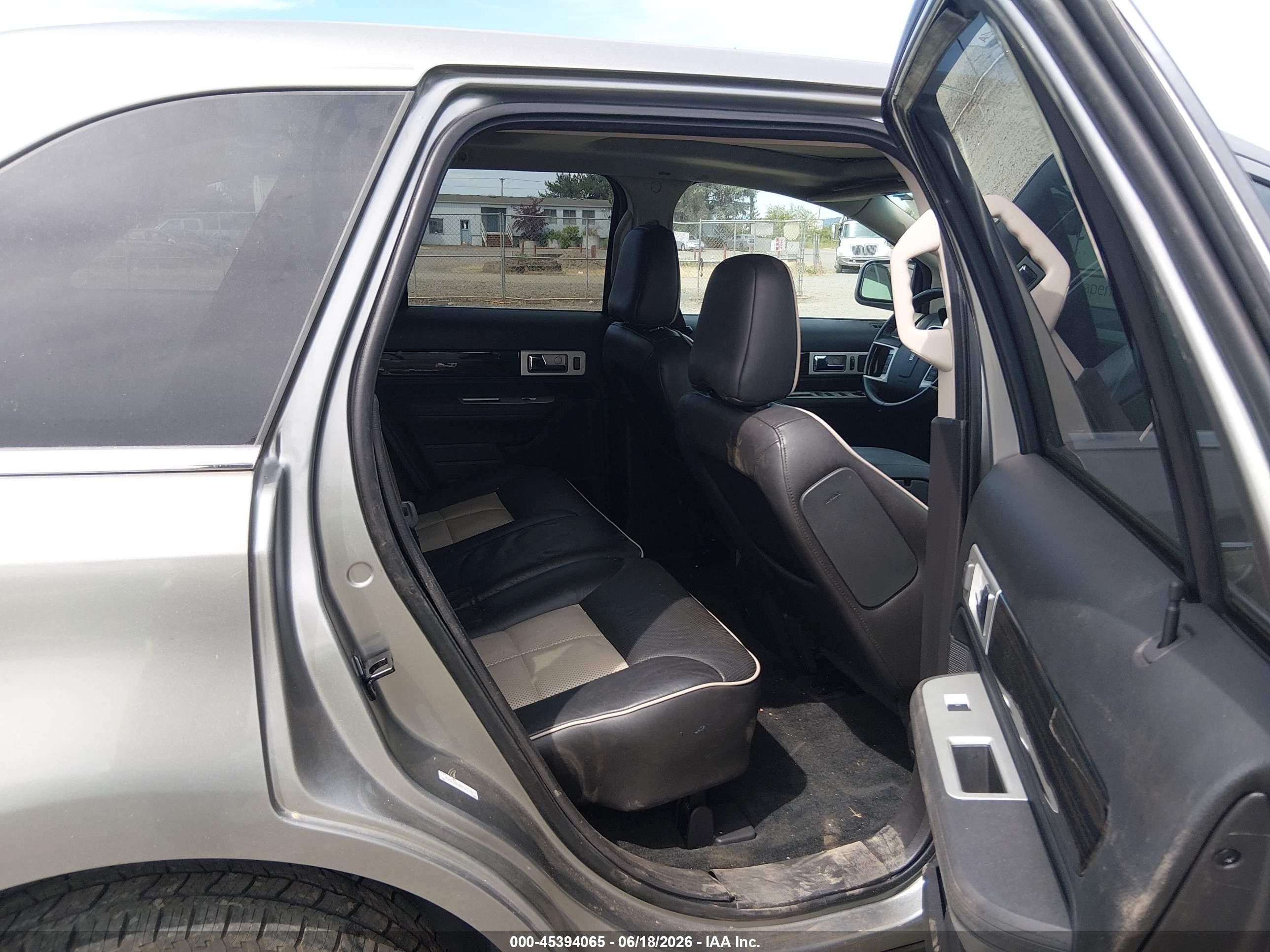 2008 Lincoln Mkx   Gray vin: 2LMDU88C68BJ03470