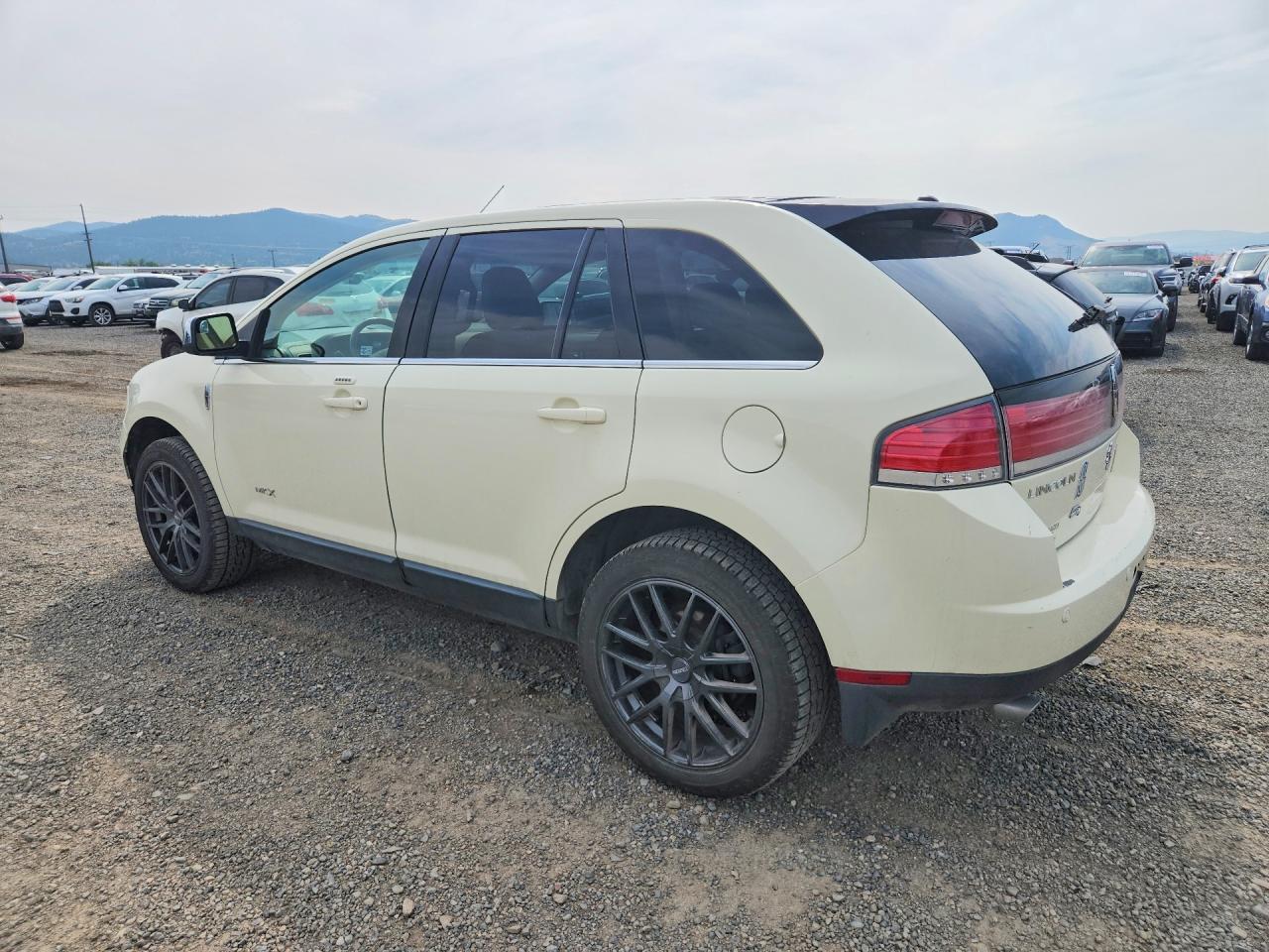 2008 Lincoln Mkx Cream vin: 2LMDU88C68BJ15523