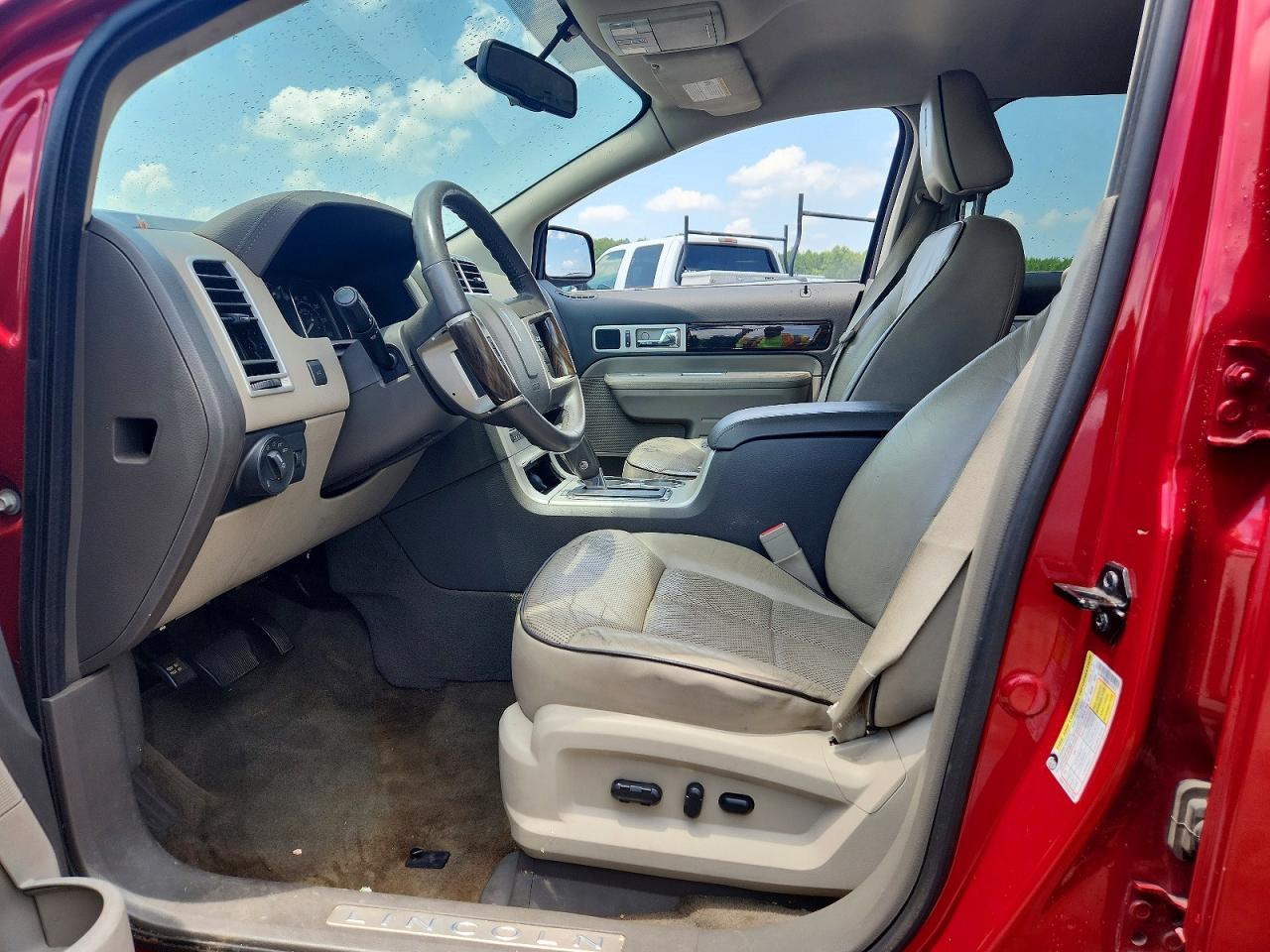 2008 Lincoln Mkx Red vin: 2LMDU88C68BJ30233