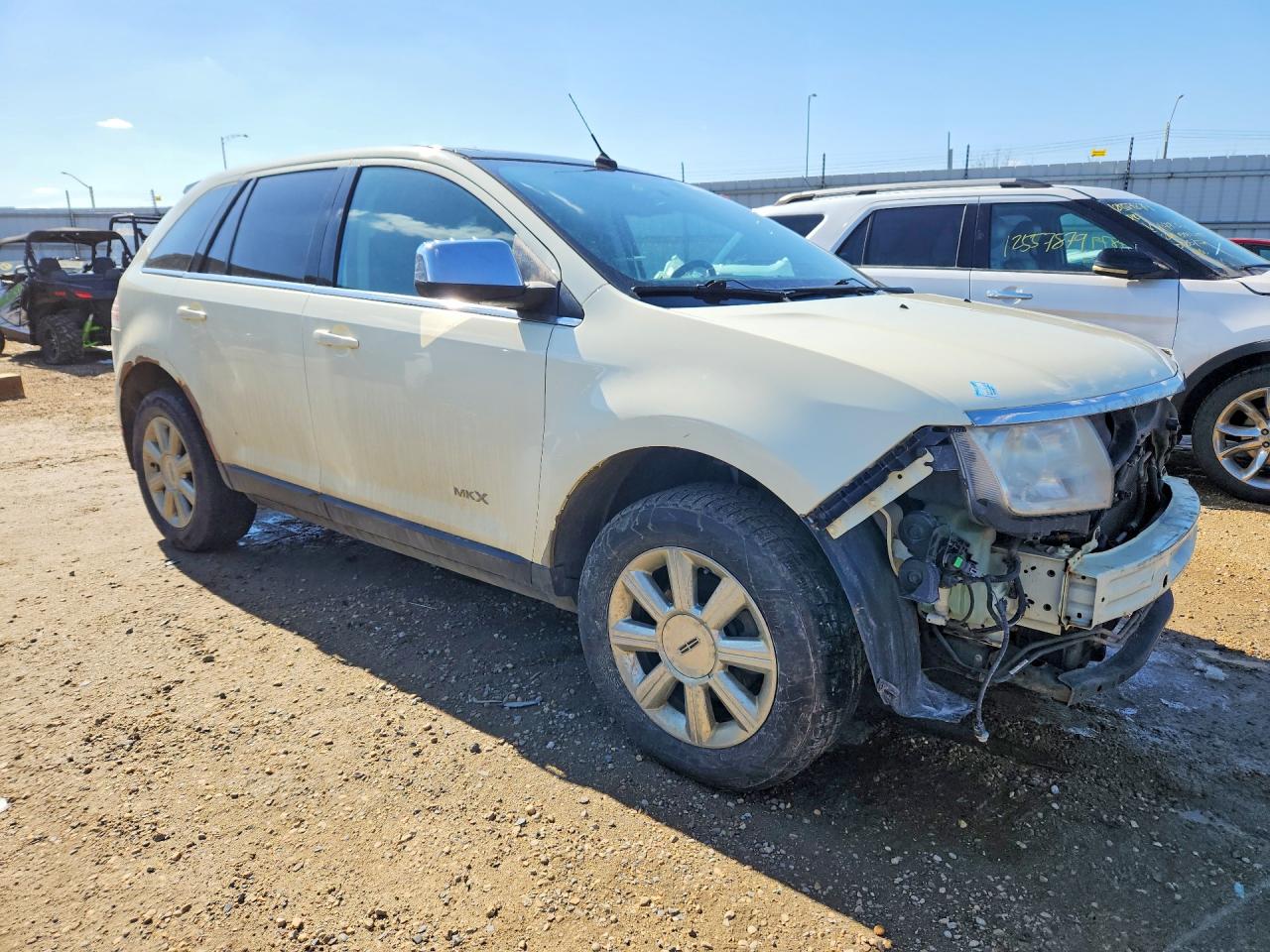 2007 Lincoln Mkx Cream vin: 2LMDU88C77BJ02780