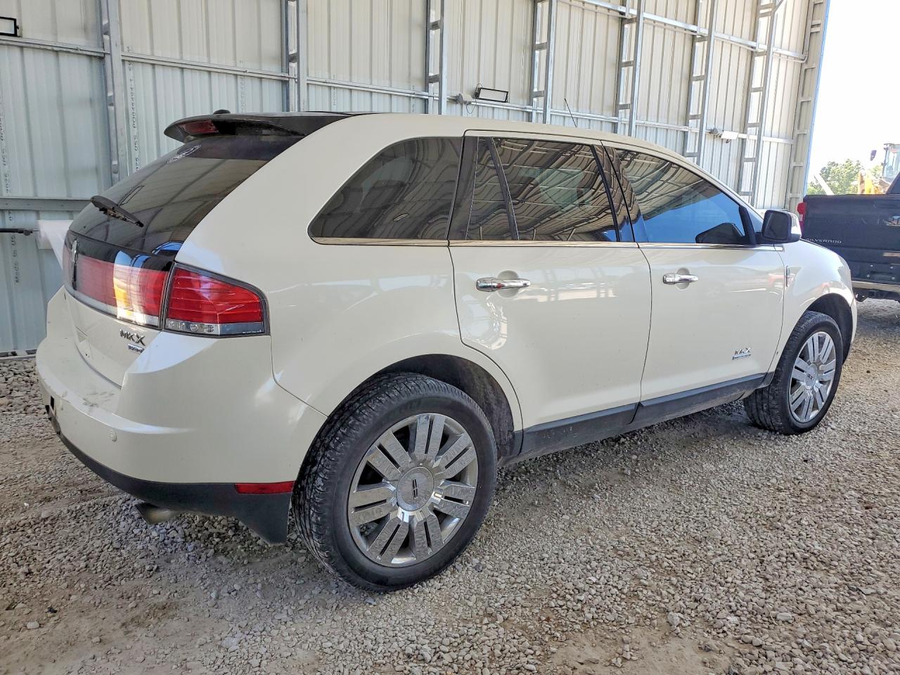2008 Lincoln Mkx Black Label Cream vin: 2LMDU88C88BJ03518