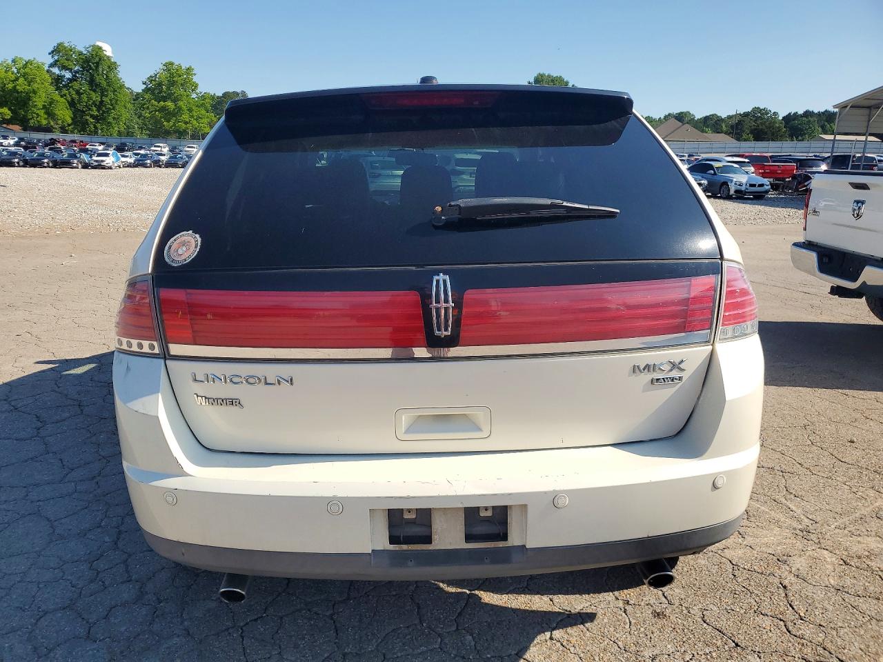 2008 Lincoln Mkx White vin: 2LMDU88C88BJ15216