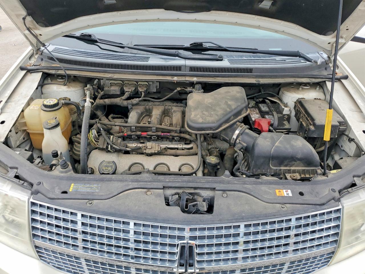 2008 Lincoln Mkx White vin: 2LMDU88C88BJ15216