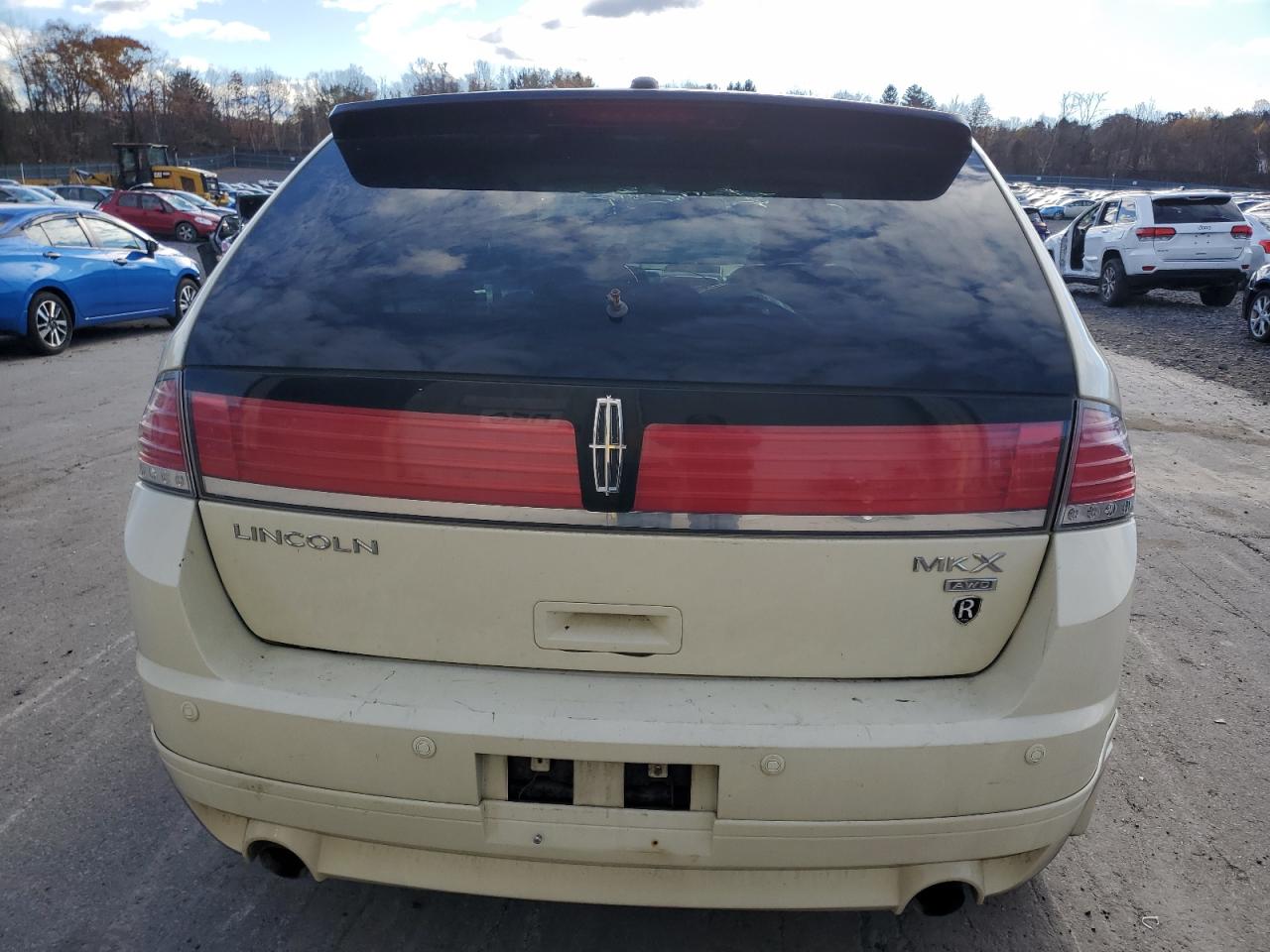 2008 Lincoln Mkx White vin: 2LMDU88C88BJ15328