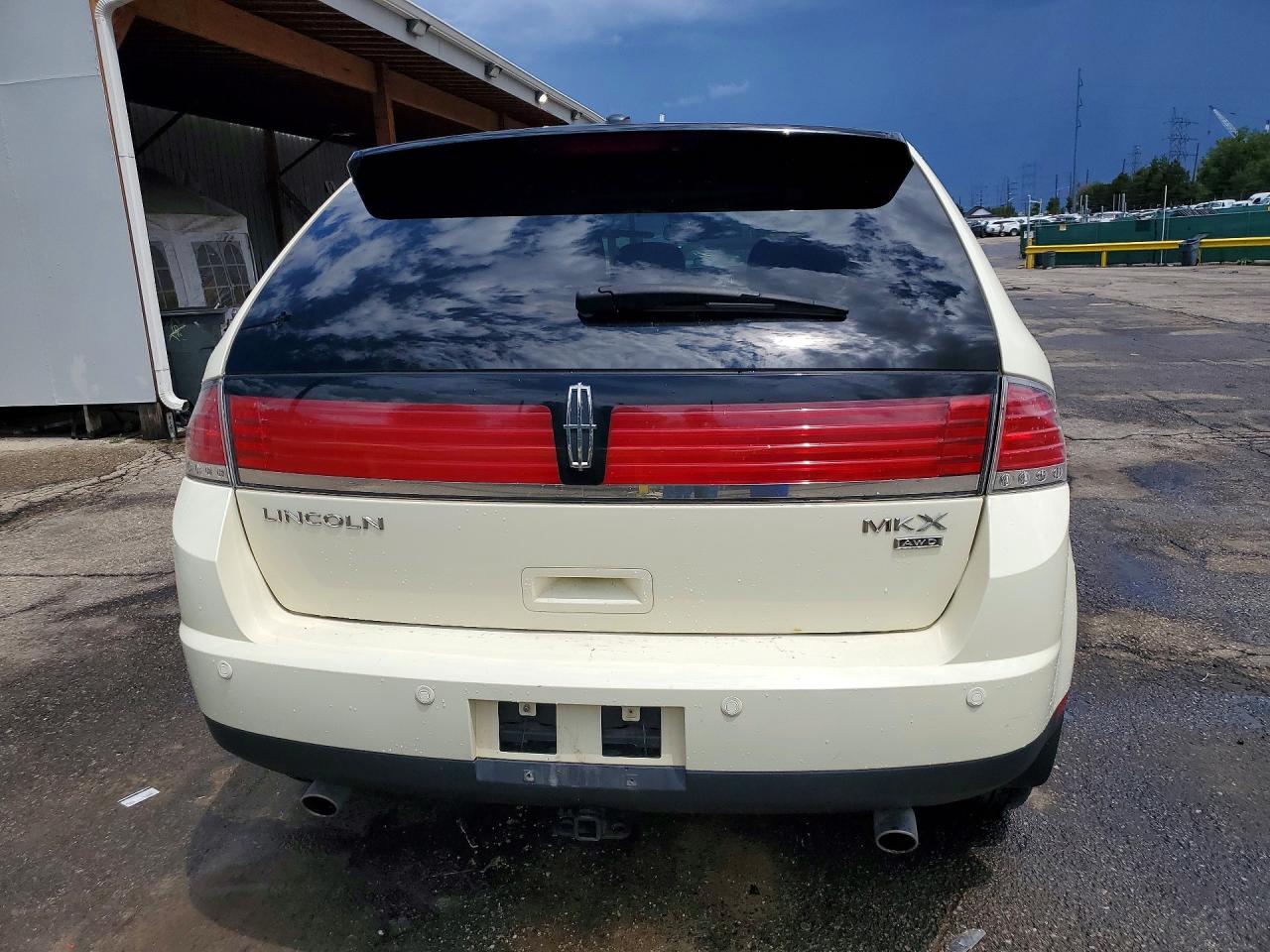2007 Lincoln Mkx Cream vin: 2LMDU88C97BJ18804