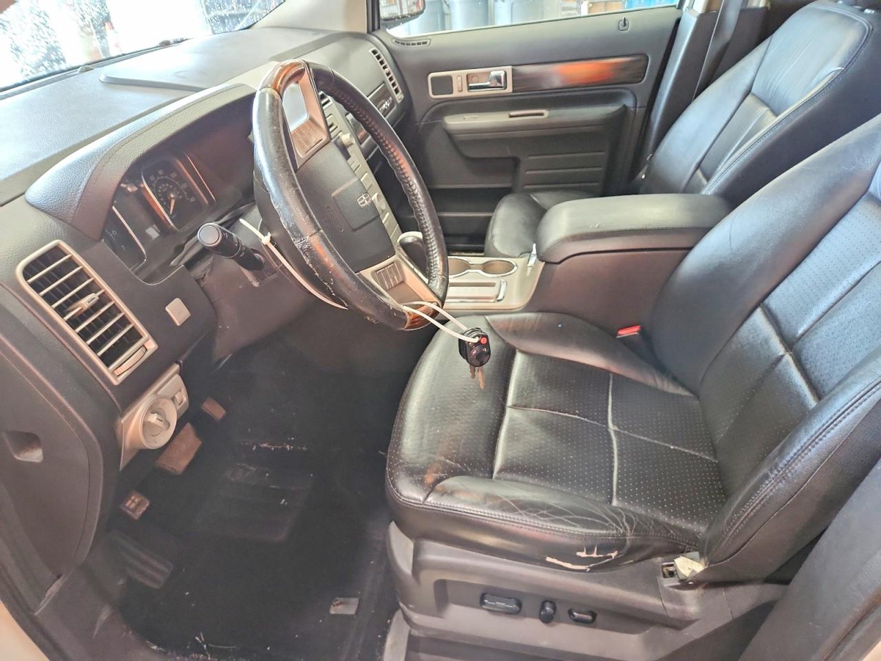2007 Lincoln Mkx White vin: 2LMDU88C97BJ25638