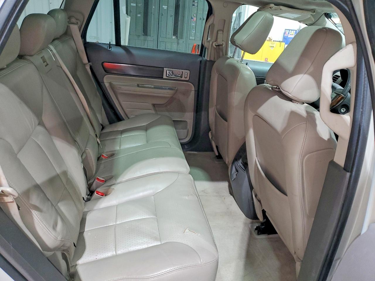 2007 Lincoln Mkx Beige vin: 2LMDU88C97BJ33724