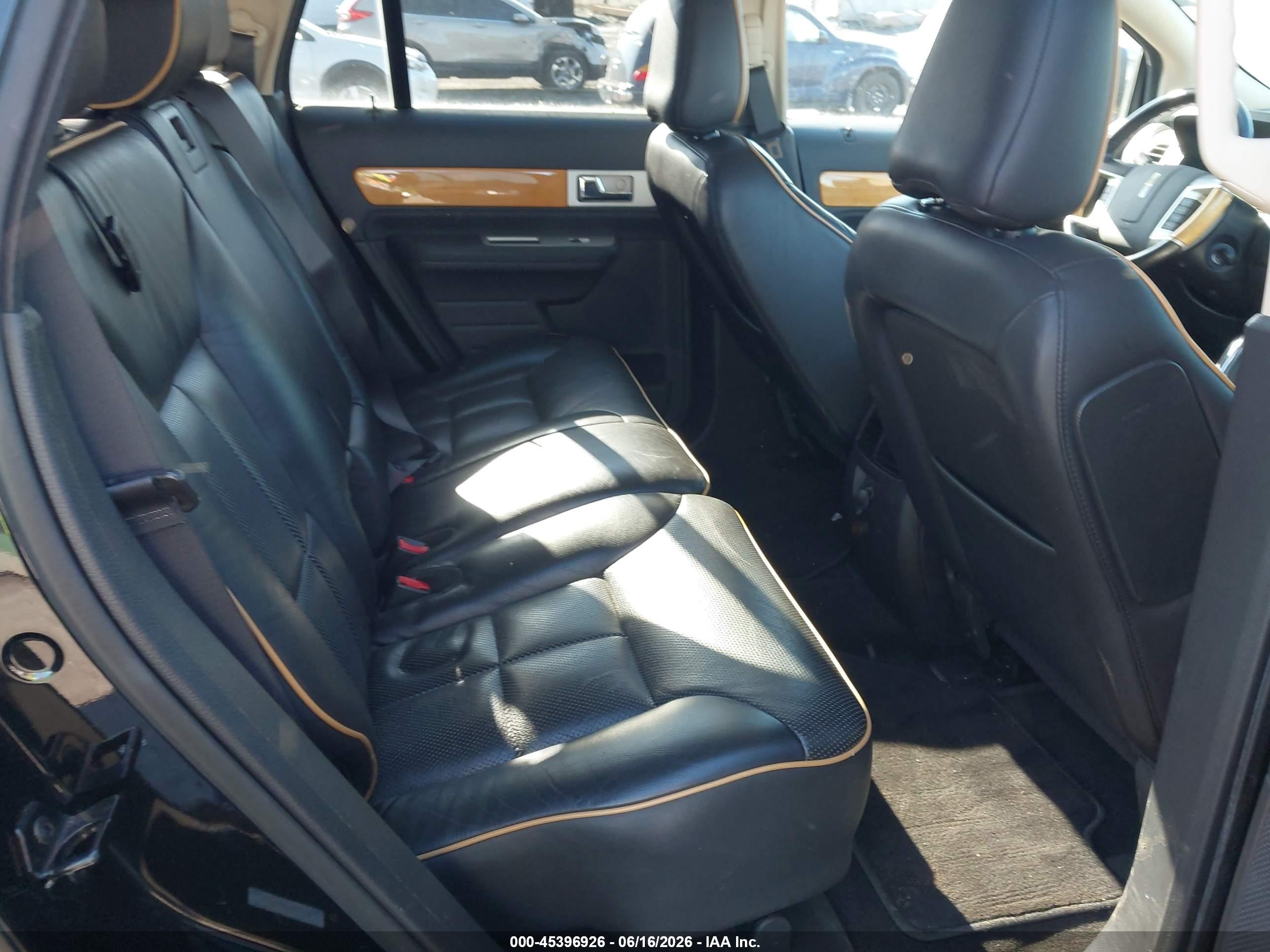 2008 Lincoln Mkx   Black vin: 2LMDU88C98BJ24314