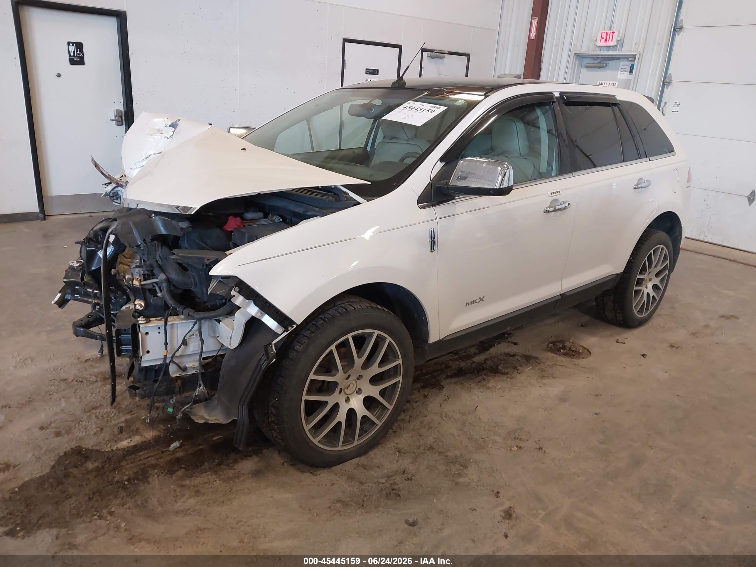2009 Lincoln Mkx   White vin: 2LMDU88C99BJ01004