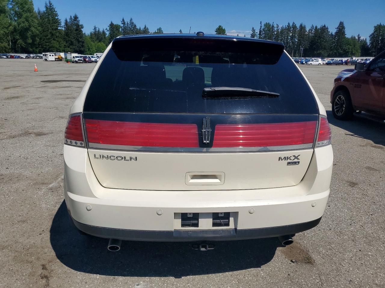 2007 Lincoln Mkx White vin: 2LMDU88CX7BJ37796