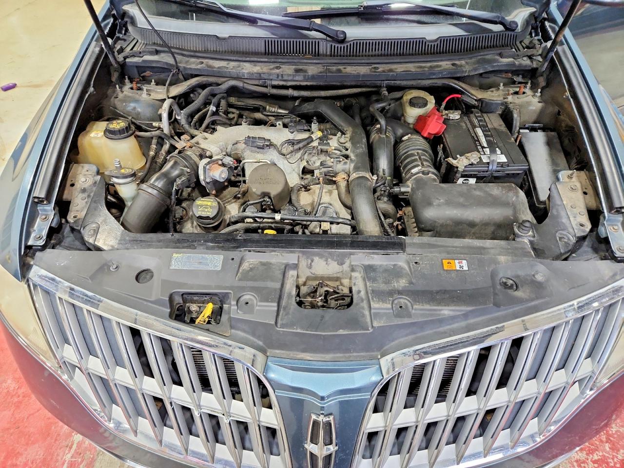 2010 Lincoln Mkt Teal vin: 2LMHJ5AT0ABJ25344