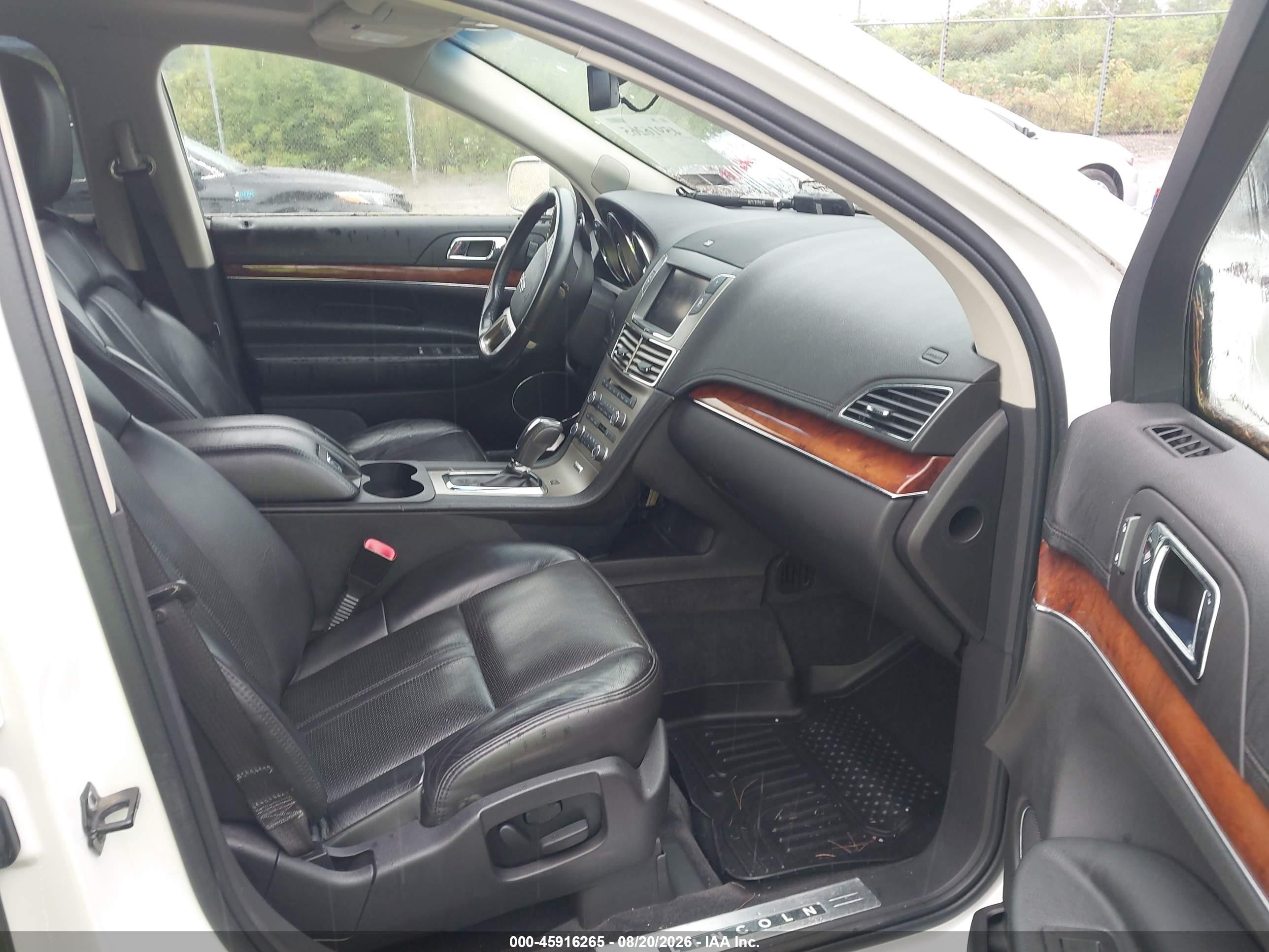 2010 Lincoln Mkt Ecoboost Белый vin: 2LMHJ5AT0ABJ25974