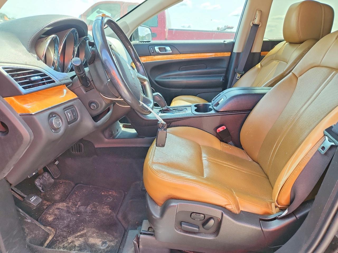 2012 Lincoln Mkt Black vin: 2LMHJ5AT0CBL52715