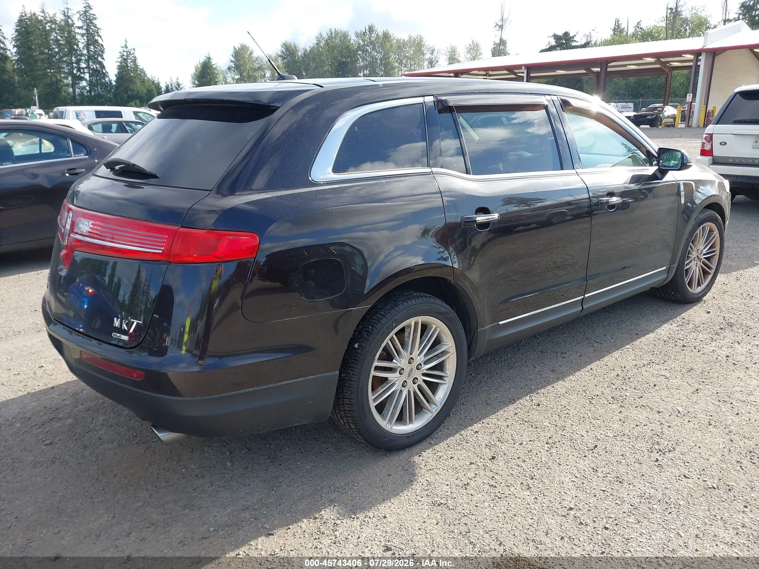 2013 Lincoln Mkt Ecoboost Brown vin: 2LMHJ5AT0DBL51128