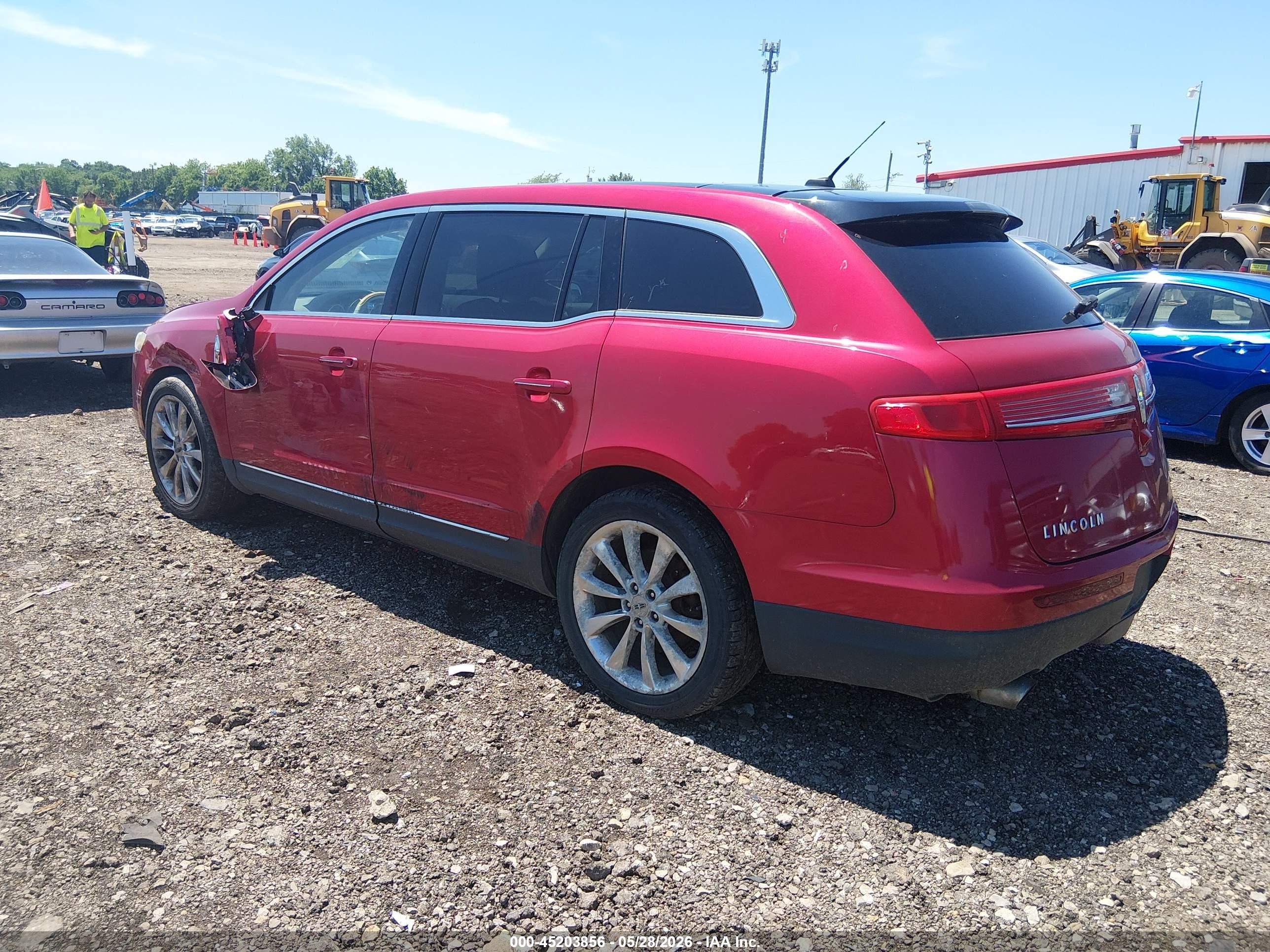 2010 Lincoln Mkt Ecoboost Red vin: 2LMHJ5AT1ABJ10576